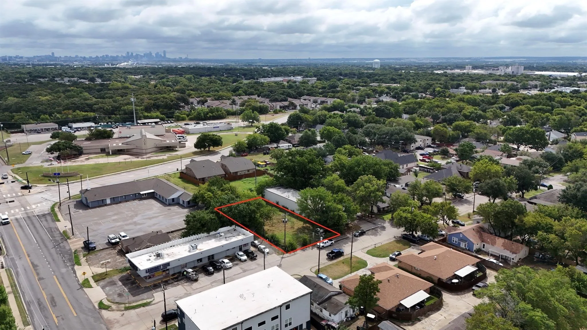 Unimproved Land For Sale in Dallas County , 1418 Pearson Street, Irving, Texas 75061, 0, 0, Garage spaces, 0 Sqft, built in 0, mls#21374115, Real Estate Agent in Irving, Homes For Sale in Dallas county, Homes For Sale in Irving, Realtor in Irving Texas, Real Estate Brokerage Independent Realty Texas, Luminita Cordes Realtor