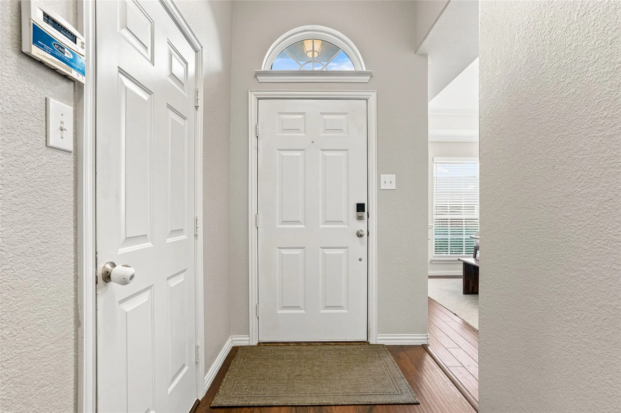 Single Family Residence For Rent in Denton County , 887 Woodrow Drive, Lewisville, Texas 75067, 4 Bedroom, 3 Bathroom, 2 Garage spaces, 2,120 Sqft, built in 2012, mls#21377382, Real Estate Agent in Lewisville, Homes For Rent in Denton county, Homes For Rent in Lewisville, Realtor in Lewisville Texas, Real Estate Brokerage Independent Realty Texas, Luminita Cordes Realtor