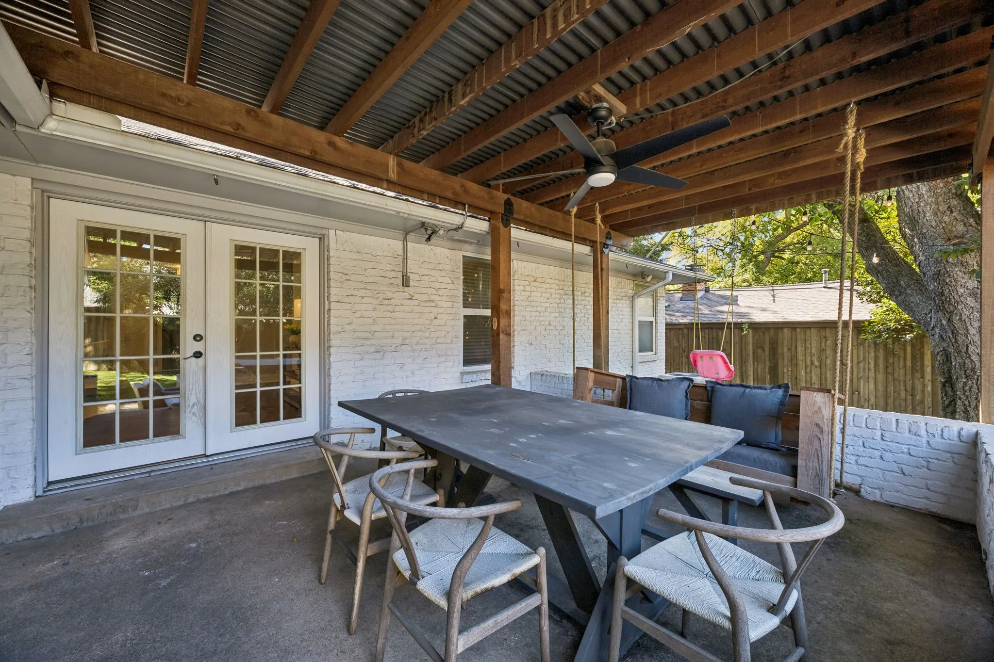 9021 Aldwick - Tom Hughes Team - Covered Patio