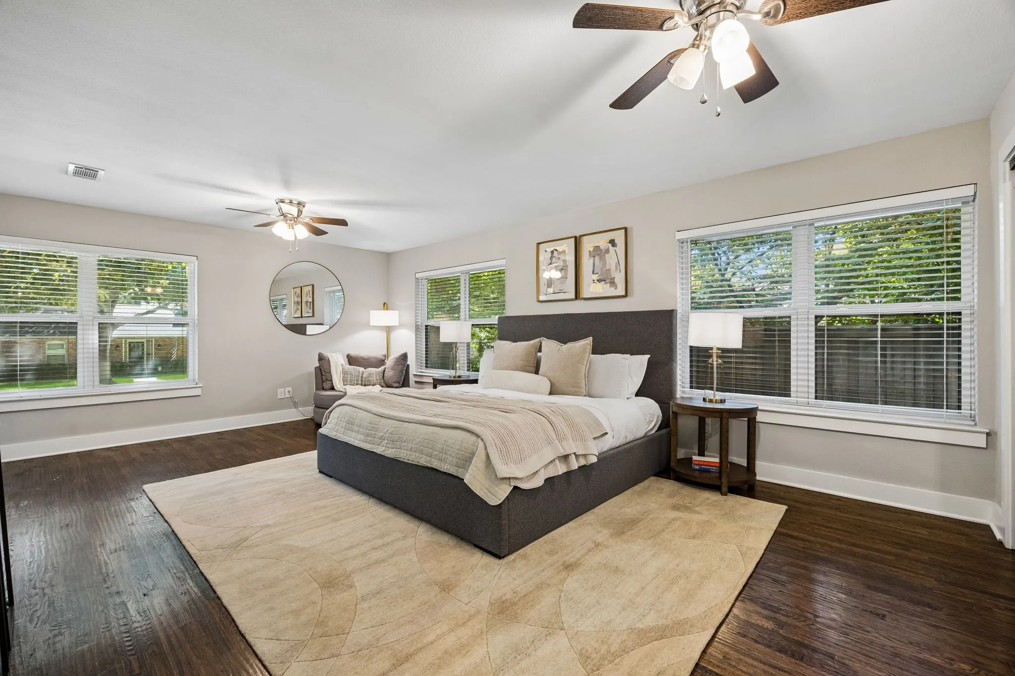 9021 Aldwick - Tom Hughes Team - Primary Bedroom