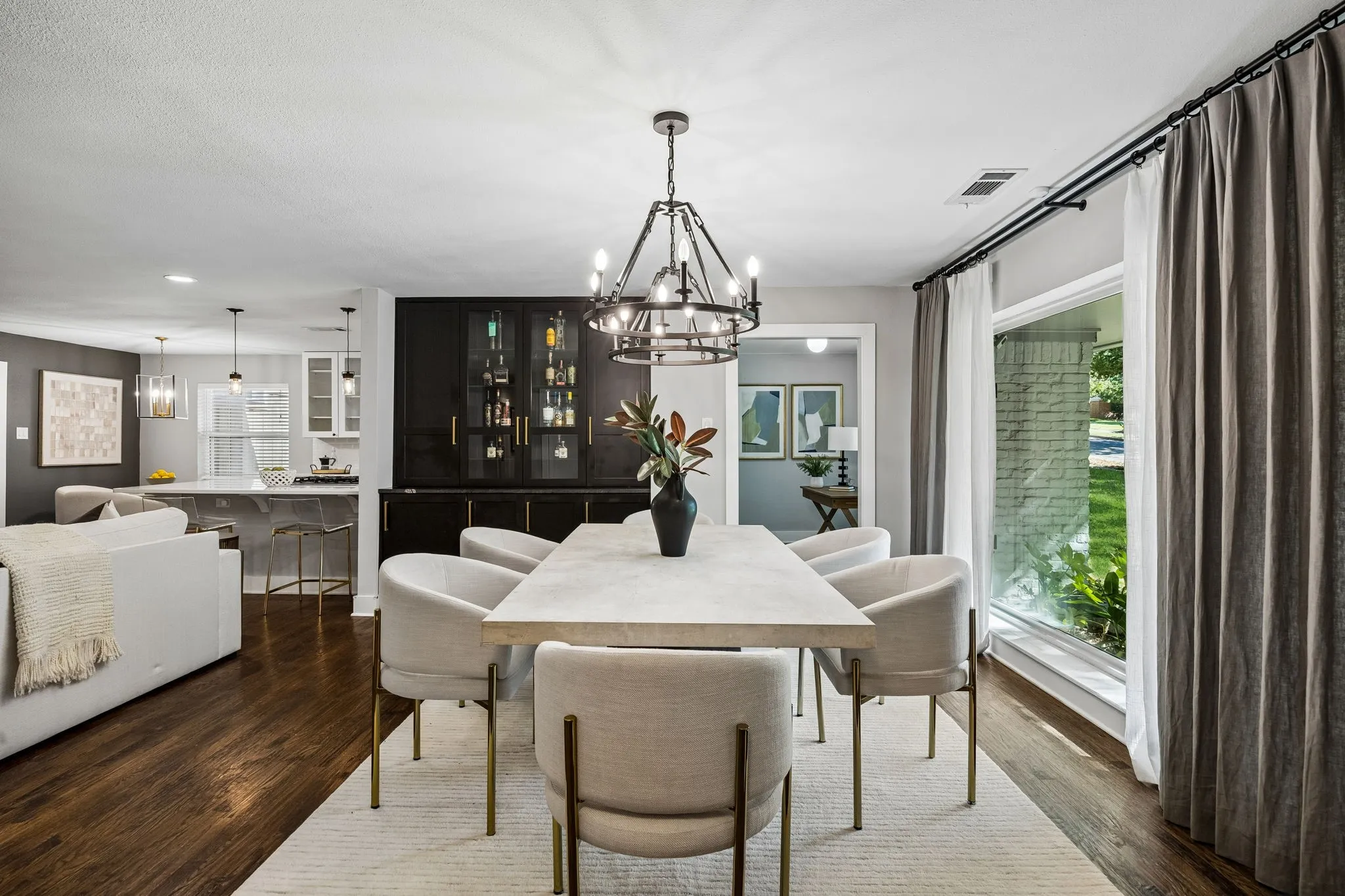 9021 Aldwick - Tom Hughes Team - Dining Room