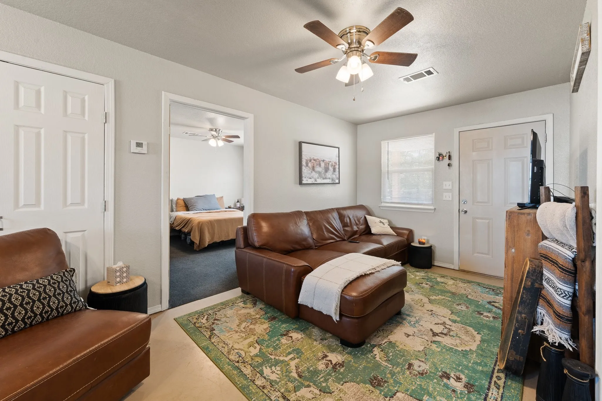 Single Family Residence For Sale in Hill County , 4884 Patton Lake Road, Aquilla, Texas 76622, 2 Bedroom, 1 Bathroom, Garage spaces, 800 Sqft, built in 2022, mls#21377342, Real Estate Agent in Aquilla, Homes For Sale in Hill county, Homes For Sale in Aquilla, Realtor in Aquilla Texas, Real Estate Brokerage Independent Realty Texas, Luminita Cordes Realtor