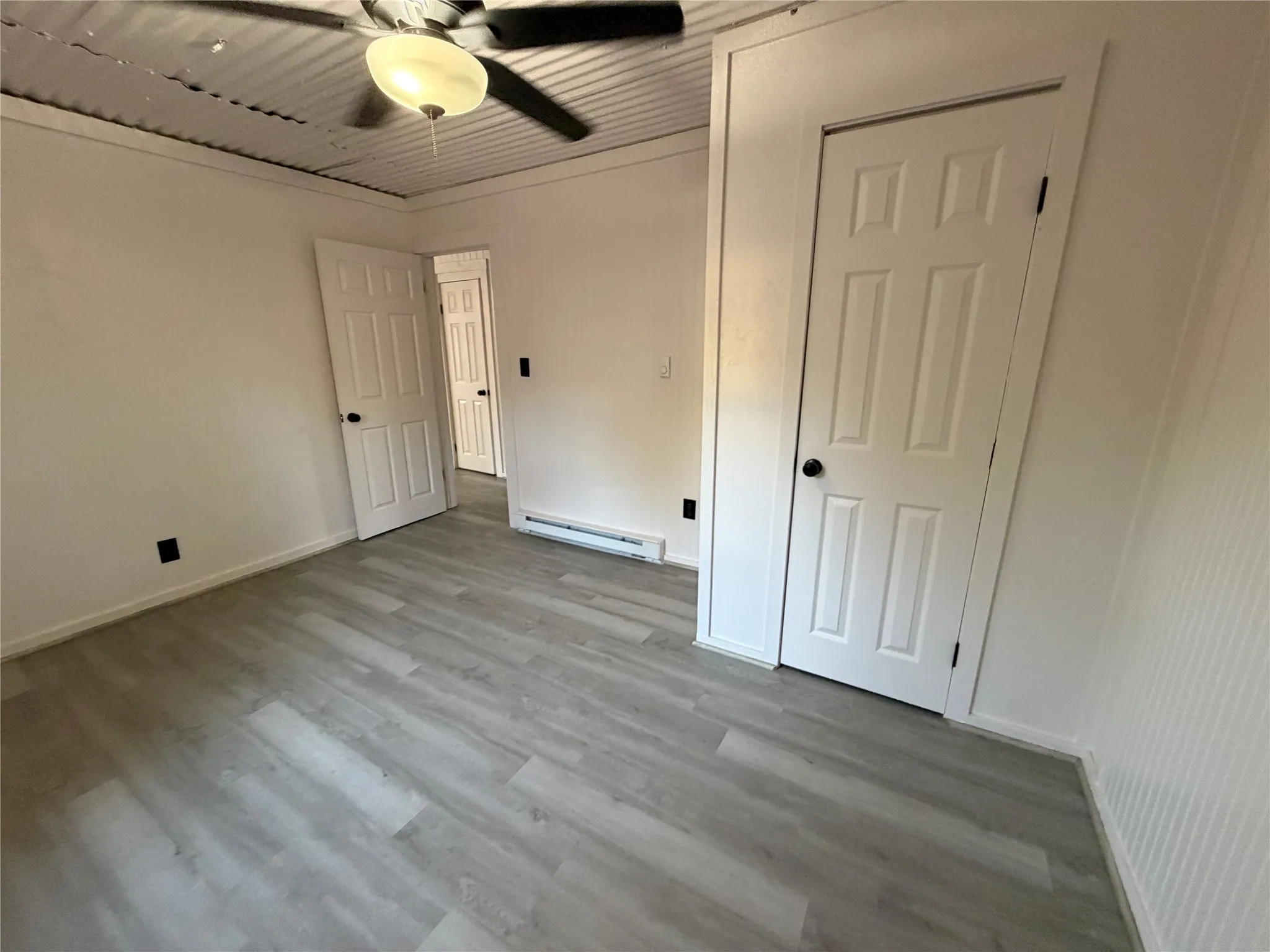 Single Family Residence For Sale in Eastland County , 309 S Main Street, Rising Star, Texas 76471, 2 Bedroom, 1 Bathroom, Garage spaces, 768 Sqft, built in 1940, mls#21375656, Real Estate Agent in Rising Star, Homes For Sale in Eastland county, Homes For Sale in Rising Star, Realtor in Rising Star Texas, Real Estate Brokerage Independent Realty Texas, Luminita Cordes Realtor