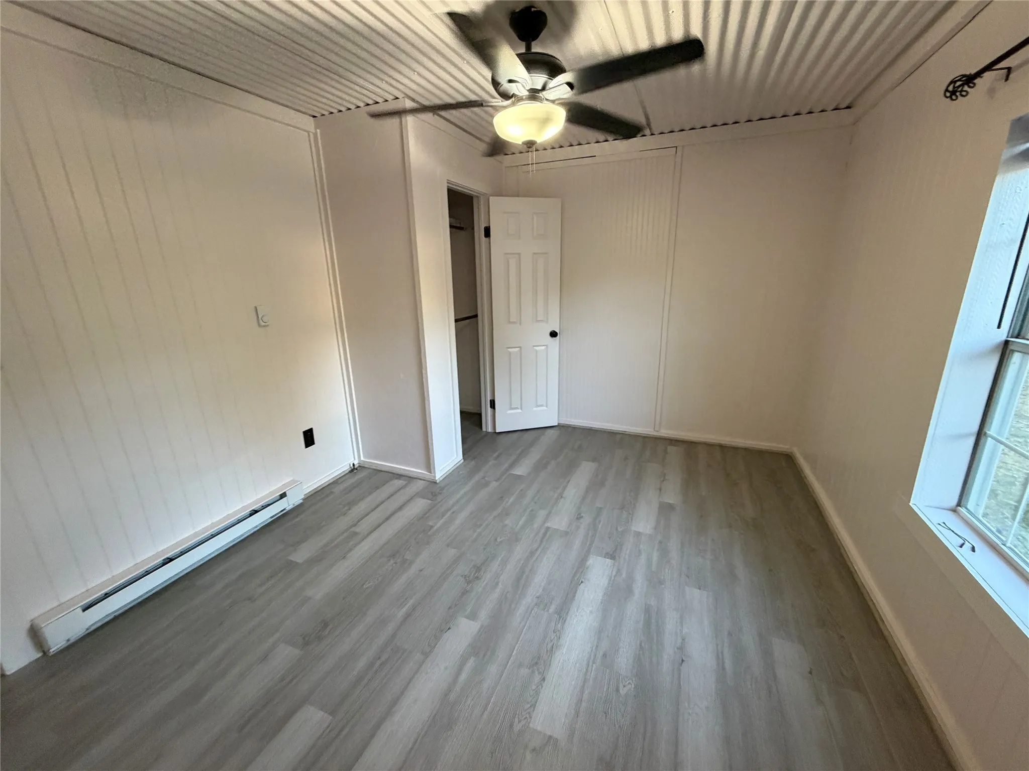 Single Family Residence For Sale in Eastland County , 309 S Main Street, Rising Star, Texas 76471, 2 Bedroom, 1 Bathroom, Garage spaces, 768 Sqft, built in 1940, mls#21375656, Real Estate Agent in Rising Star, Homes For Sale in Eastland county, Homes For Sale in Rising Star, Realtor in Rising Star Texas, Real Estate Brokerage Independent Realty Texas, Luminita Cordes Realtor