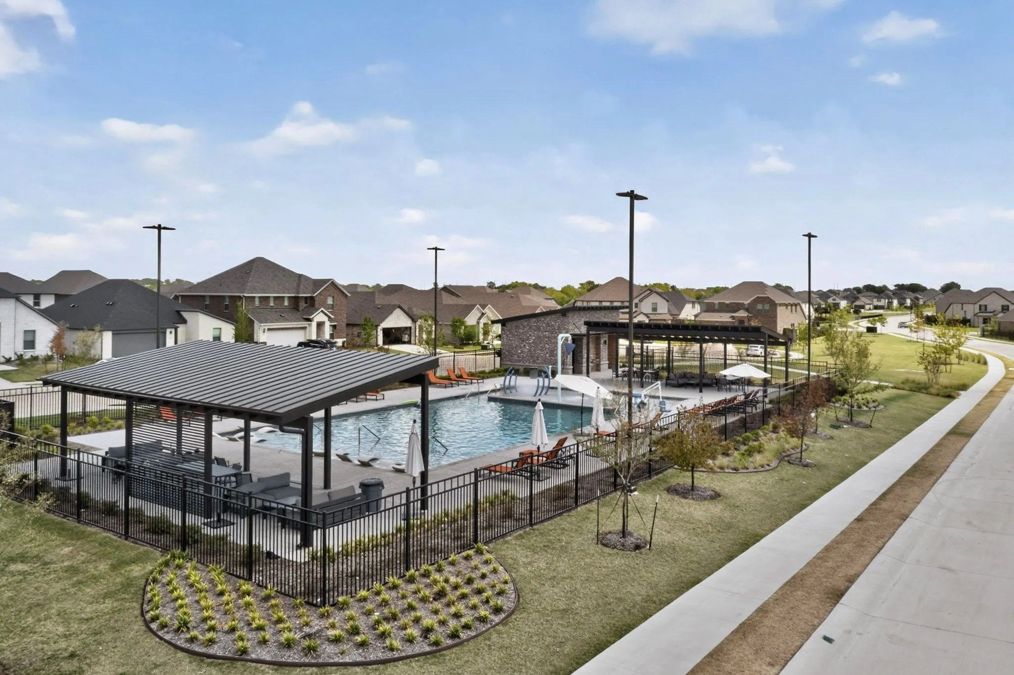 Single Family Residence For Sale in Collin County , 3914 Sandstone Drive, Mc Kinney, Texas 75071, 5 Bedroom, 4 Bathroom, 2 Garage spaces, 2,977 Sqft, built in 2025, mls#21375050, Real Estate Agent in Mc Kinney, Homes For Sale in Collin county, Homes For Sale in Mc Kinney, Realtor in Mc Kinney Texas, Real Estate Brokerage Independent Realty Texas, Luminita Cordes Realtor