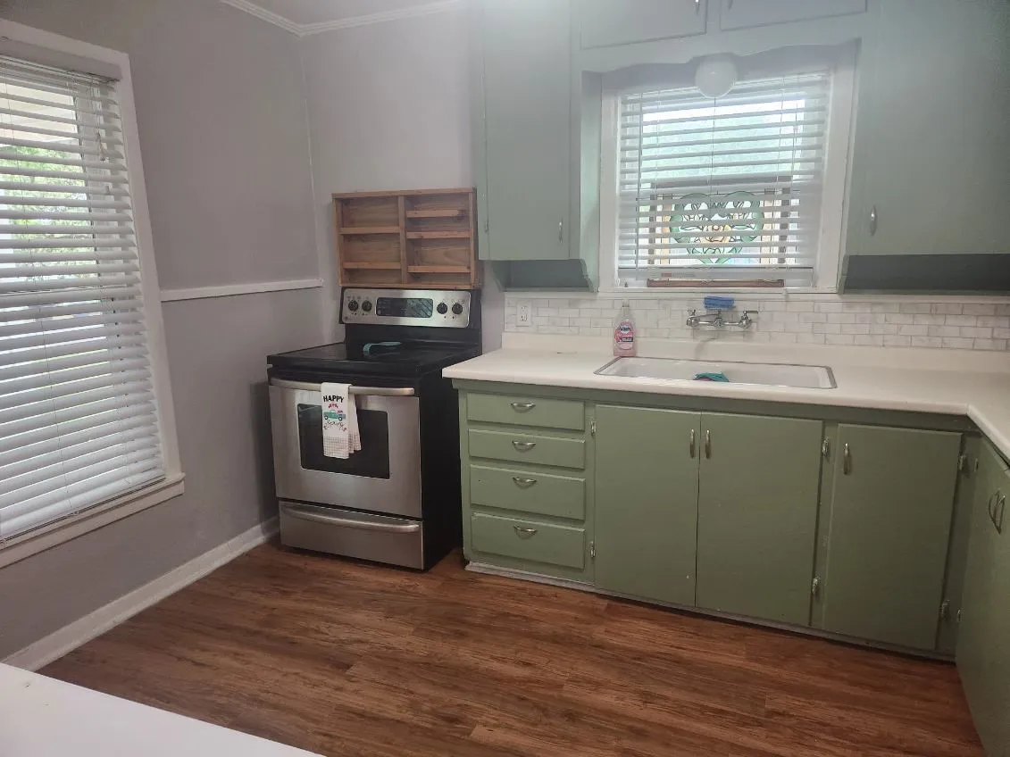 Single Family Residence For Rent in Tarrant County , 3533 Binyon Avenue, Fort Worth, Texas 76133, 2 Bedroom, 1 Bathroom, 1 Garage spaces, 964 Sqft, built in 1951, mls#21377407, Real Estate Agent in Fort Worth, Homes For Rent in Tarrant county, Homes For Rent in Fort Worth, Realtor in Fort Worth Texas, Real Estate Brokerage Independent Realty Texas, Luminita Cordes Realtor