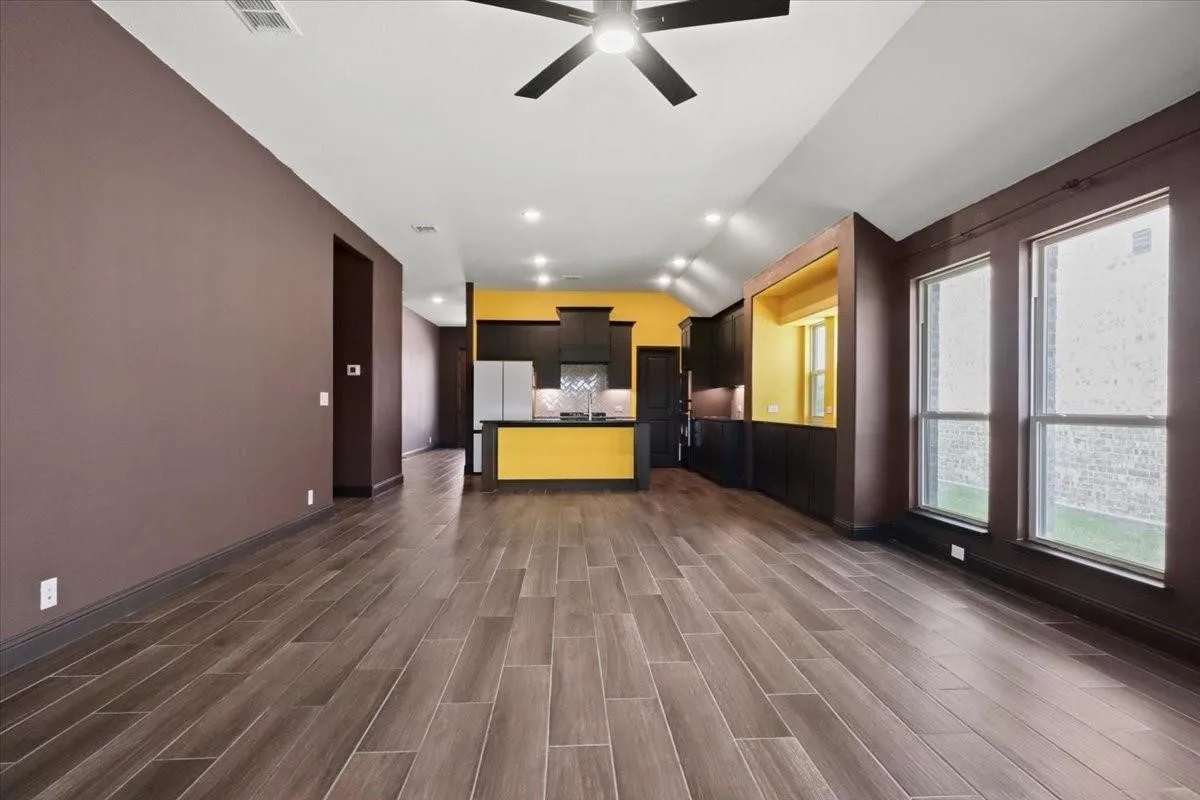 Single Family Residence For Rent in Kaufman County , 3005 Knoxbridge Road, Forney, Texas 75126, 4 Bedroom, 3 Bathroom, 2 Garage spaces, 2,354 Sqft, built in 2023, mls#21377408, Real Estate Agent in Forney, Homes For Rent in Kaufman county, Homes For Rent in Forney, Realtor in Forney Texas, Real Estate Brokerage Independent Realty Texas, Luminita Cordes Realtor