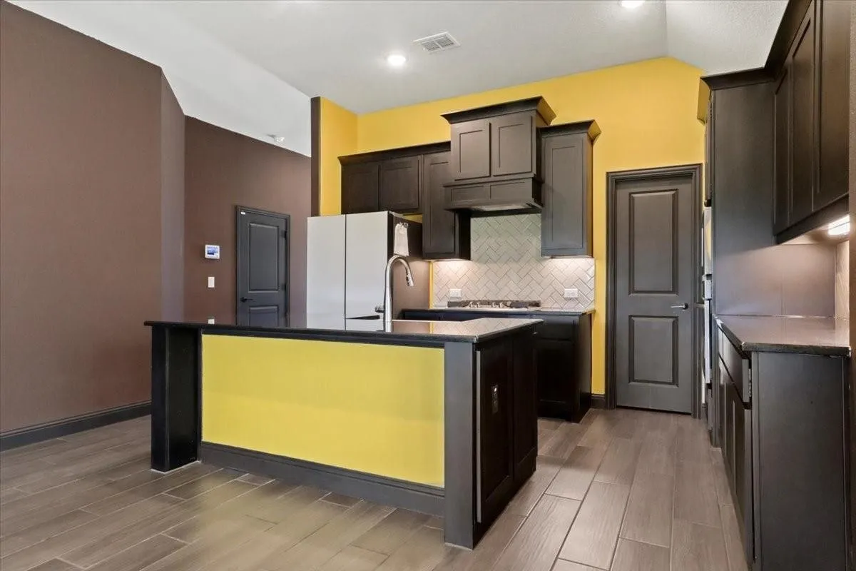 Single Family Residence For Rent in Kaufman County , 3005 Knoxbridge Road, Forney, Texas 75126, 4 Bedroom, 3 Bathroom, 2 Garage spaces, 2,354 Sqft, built in 2023, mls#21377408, Real Estate Agent in Forney, Homes For Rent in Kaufman county, Homes For Rent in Forney, Realtor in Forney Texas, Real Estate Brokerage Independent Realty Texas, Luminita Cordes Realtor