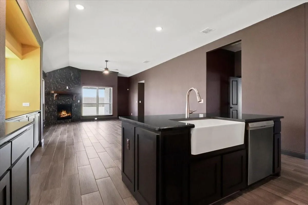 Single Family Residence For Rent in Kaufman County , 3005 Knoxbridge Road, Forney, Texas 75126, 4 Bedroom, 3 Bathroom, 2 Garage spaces, 2,354 Sqft, built in 2023, mls#21377408, Real Estate Agent in Forney, Homes For Rent in Kaufman county, Homes For Rent in Forney, Realtor in Forney Texas, Real Estate Brokerage Independent Realty Texas, Luminita Cordes Realtor