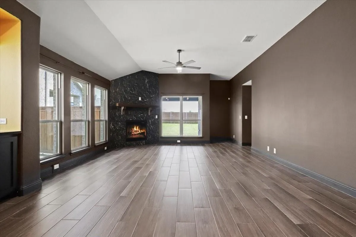 Single Family Residence For Rent in Kaufman County , 3005 Knoxbridge Road, Forney, Texas 75126, 4 Bedroom, 3 Bathroom, 2 Garage spaces, 2,354 Sqft, built in 2023, mls#21377408, Real Estate Agent in Forney, Homes For Rent in Kaufman county, Homes For Rent in Forney, Realtor in Forney Texas, Real Estate Brokerage Independent Realty Texas, Luminita Cordes Realtor