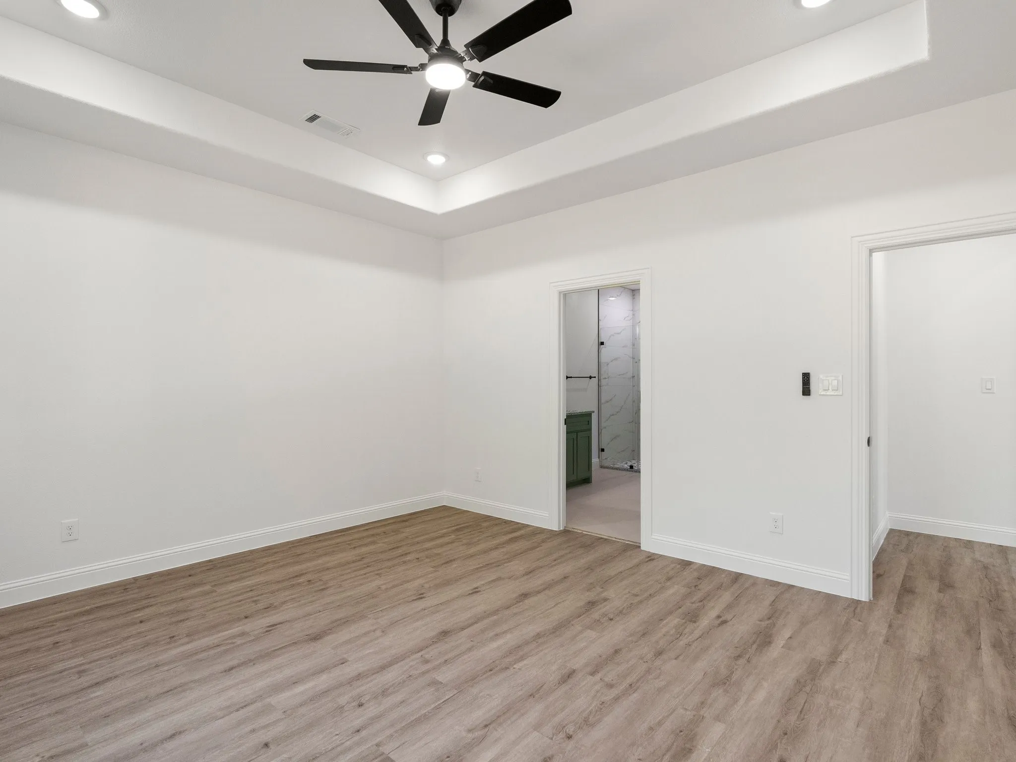 Single Family Residence For Sale in Fannin County , 101 N Oak Street, Ector, Texas 75439, 3 Bedroom, 2 Bathroom, 1 Garage spaces, 1,647 Sqft, built in 2026, mls#21375447, Real Estate Agent in Ector, Homes For Sale in Fannin county, Homes For Sale in Ector, Realtor in Ector Texas, Real Estate Brokerage Independent Realty Texas, Luminita Cordes Realtor