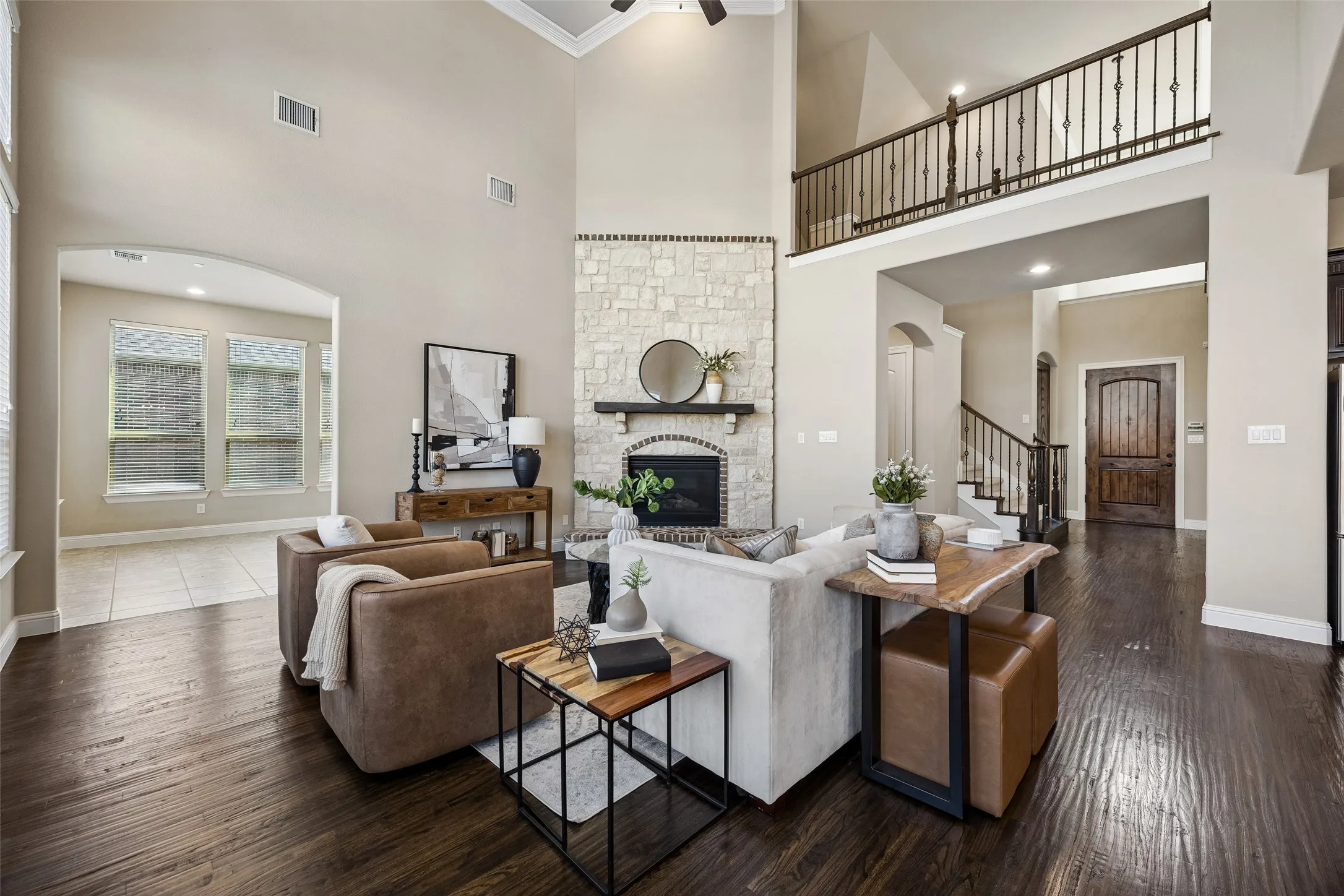 Single Family Residence For Sale in Denton County , 2209 Greenan Drive, Trophy Club, Texas 76262, 4 Bedroom, 4 Bathroom, 3 Garage spaces, 4,175 Sqft, built in 2013, mls#21375519, Real Estate Agent in Trophy Club, Homes For Sale in Denton county, Homes For Sale in Trophy Club, Realtor in Trophy Club Texas, Real Estate Brokerage Independent Realty Texas, Luminita Cordes Realtor