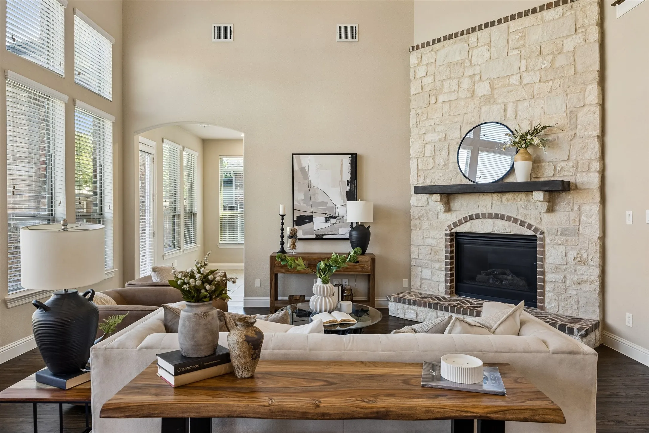 Single Family Residence For Sale in Denton County , 2209 Greenan Drive, Trophy Club, Texas 76262, 4 Bedroom, 4 Bathroom, 3 Garage spaces, 4,175 Sqft, built in 2013, mls#21375519, Real Estate Agent in Trophy Club, Homes For Sale in Denton county, Homes For Sale in Trophy Club, Realtor in Trophy Club Texas, Real Estate Brokerage Independent Realty Texas, Luminita Cordes Realtor