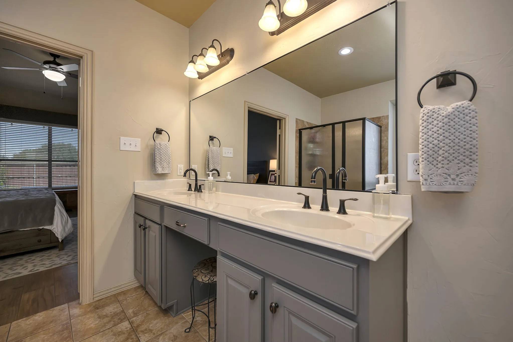 Single Family Residence For Sale in Tarrant County , 12745 Welsh Walk, Fort Worth, Texas 76244, 4 Bedroom, 3 Bathroom, 2 Garage spaces, 2,911 Sqft, built in 2007, mls#21376279, Real Estate Agent in Fort Worth, Homes For Sale in Tarrant county, Homes For Sale in Fort Worth, Realtor in Fort Worth Texas, Real Estate Brokerage Independent Realty Texas, Luminita Cordes Realtor