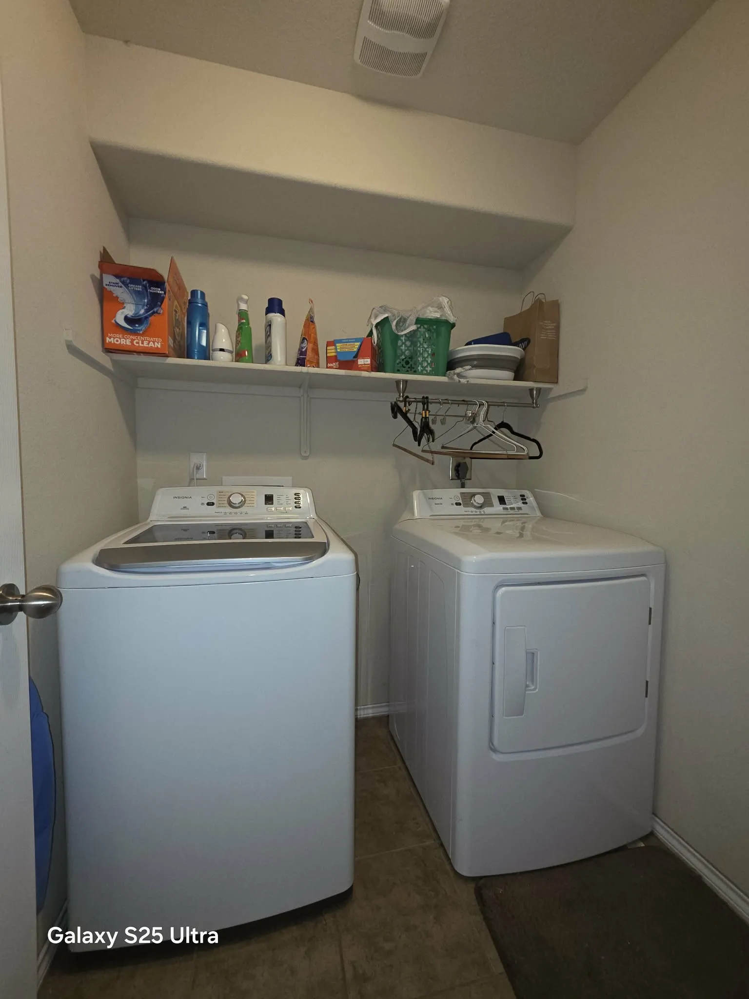 Single Family Residence For Sale in Mc Lennan County , 9805 Shallow Creek Drive, Waco, Texas 76708, 3 Bedroom, 2 Bathroom, 2 Garage spaces, 1,738 Sqft, built in 2014, mls#21377397, Real Estate Agent in Waco, Homes For Sale in Mc Lennan county, Homes For Sale in Waco, Realtor in Waco Texas, Real Estate Brokerage Independent Realty Texas, Luminita Cordes Realtor