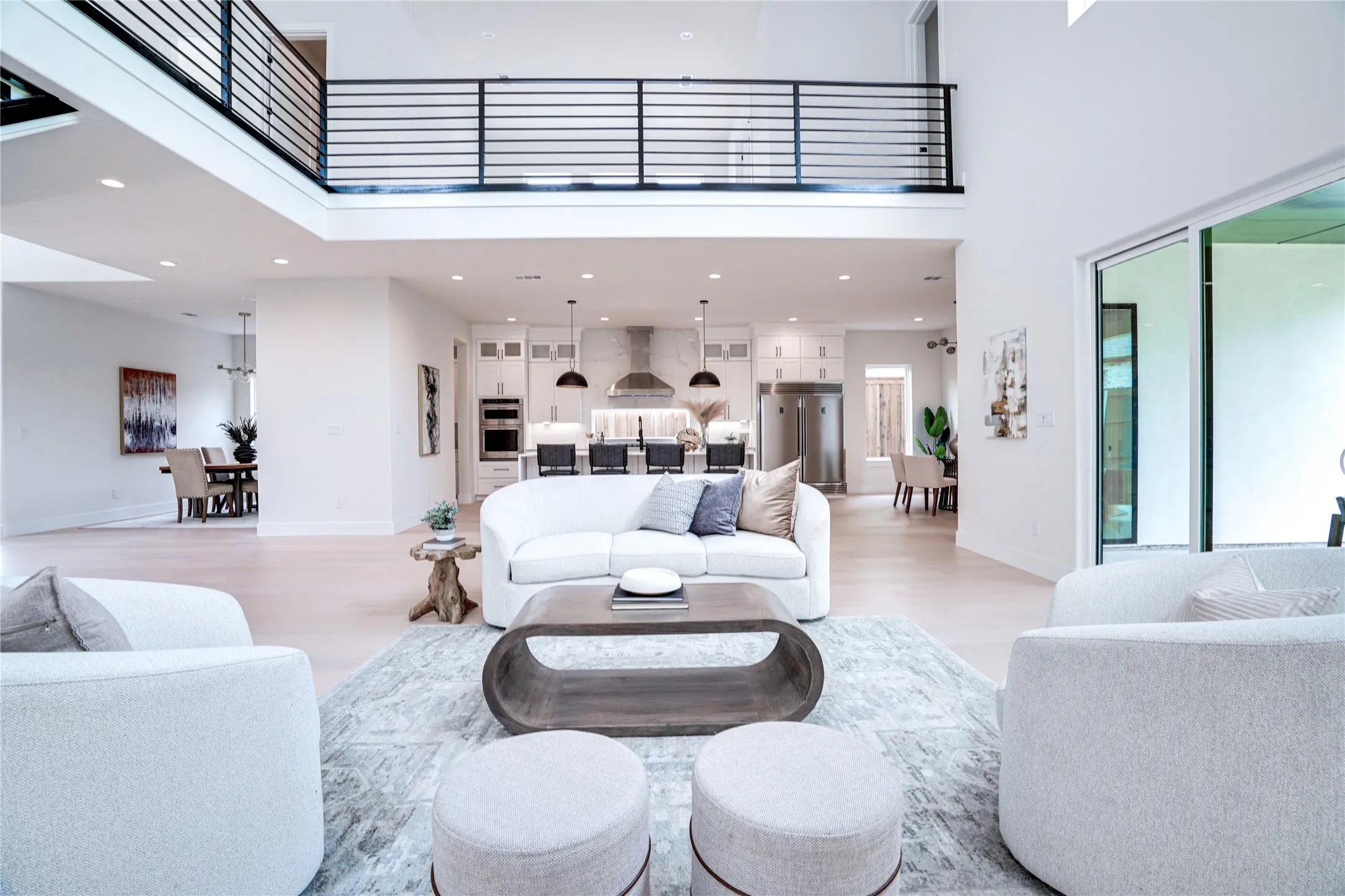 Single Family Residence For Rent in Dallas County , 7614 Linwood Avenue, Dallas, Texas 75209, 4 Bedroom, 5 Bathroom, 2 Garage spaces, 4,470 Sqft, built in 2024, mls#21377418, Real Estate Agent in Dallas, Homes For Rent in Dallas county, Homes For Rent in Dallas, Realtor in Dallas Texas, Real Estate Brokerage Independent Realty Texas, Luminita Cordes Realtor