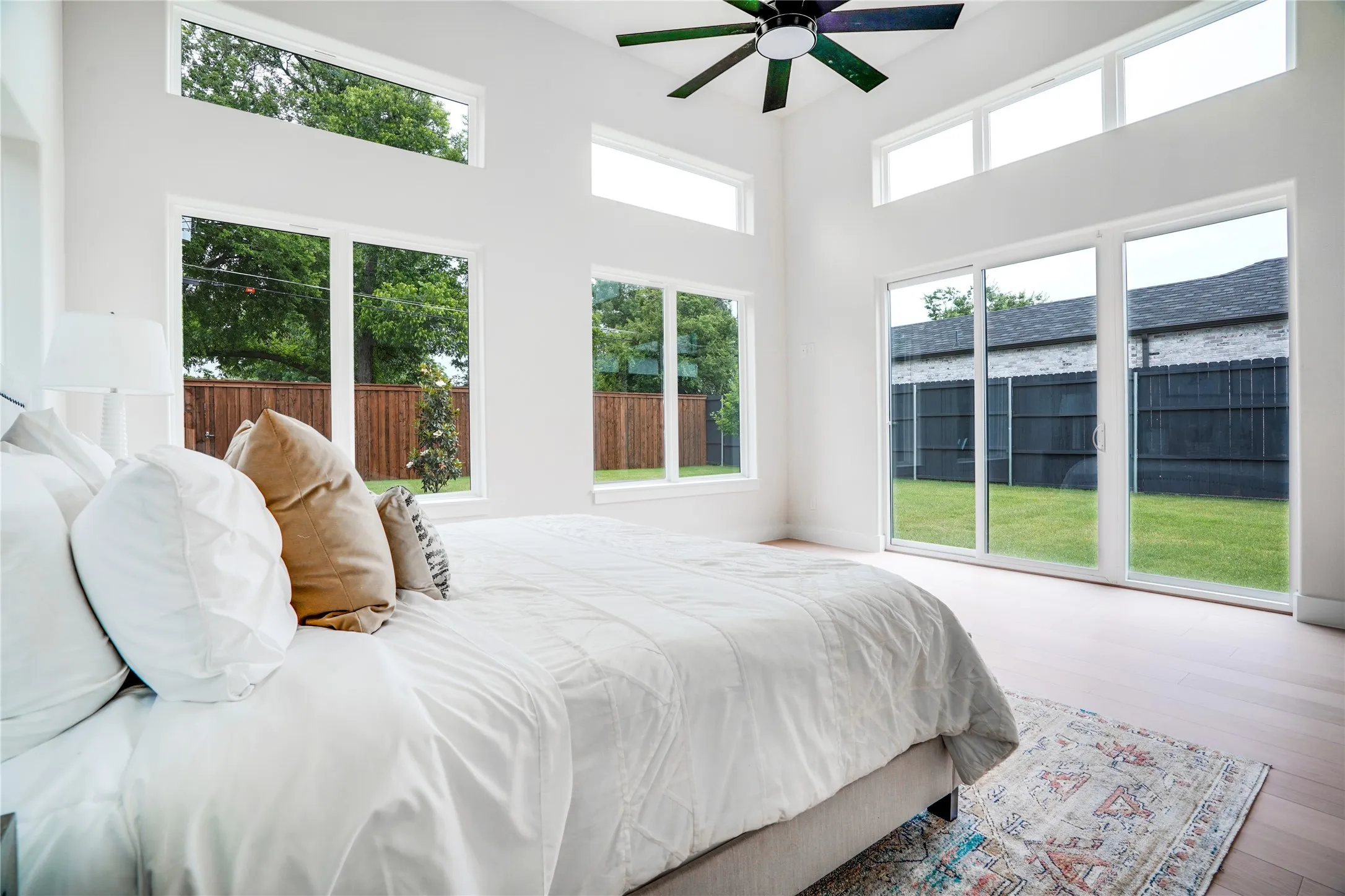 Single Family Residence For Rent in Dallas County , 7614 Linwood Avenue, Dallas, Texas 75209, 4 Bedroom, 5 Bathroom, 2 Garage spaces, 4,470 Sqft, built in 2024, mls#21377418, Real Estate Agent in Dallas, Homes For Rent in Dallas county, Homes For Rent in Dallas, Realtor in Dallas Texas, Real Estate Brokerage Independent Realty Texas, Luminita Cordes Realtor