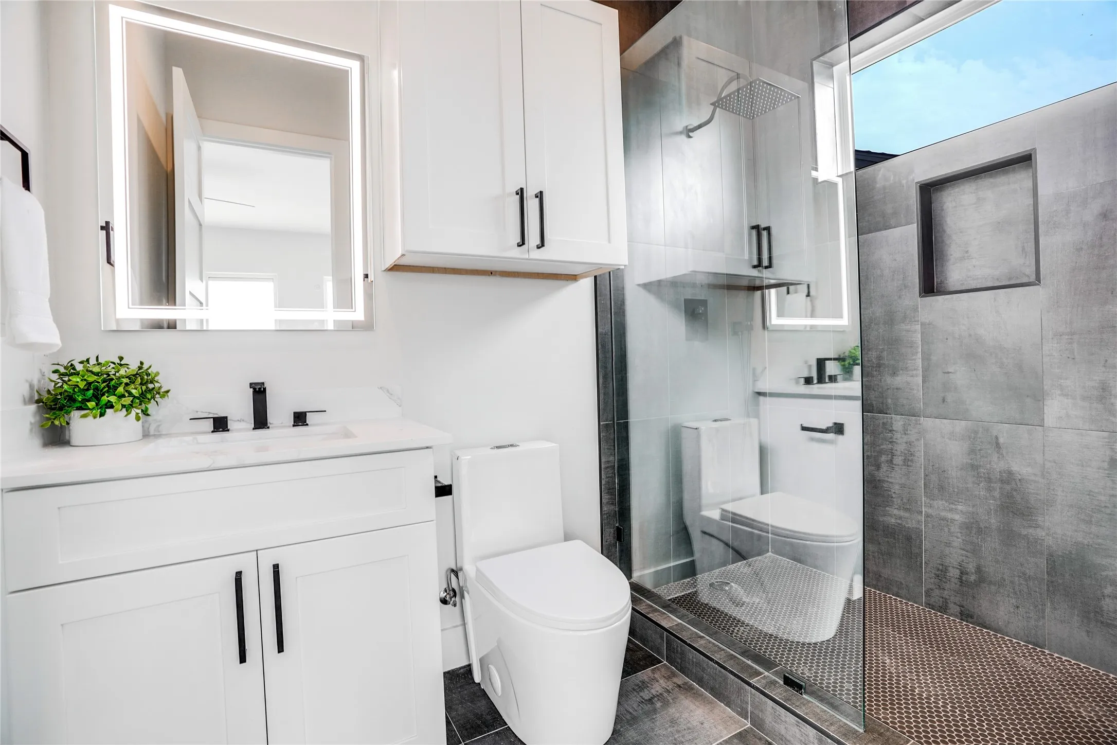 Single Family Residence For Rent in Dallas County , 7614 Linwood Avenue, Dallas, Texas 75209, 4 Bedroom, 5 Bathroom, 2 Garage spaces, 4,470 Sqft, built in 2024, mls#21377418, Real Estate Agent in Dallas, Homes For Rent in Dallas county, Homes For Rent in Dallas, Realtor in Dallas Texas, Real Estate Brokerage Independent Realty Texas, Luminita Cordes Realtor