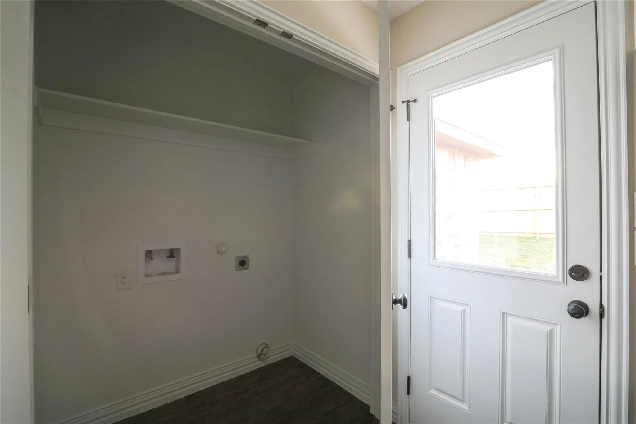 Single Family Residence For Rent in Grayson County , 901 N Barrett Avenue, Denison, Texas 75020, 3 Bedroom, 2 Bathroom, Garage spaces, 1,252 Sqft, built in 2020, mls#21377421, Real Estate Agent in Denison, Homes For Rent in Grayson county, Homes For Rent in Denison, Realtor in Denison Texas, Real Estate Brokerage Independent Realty Texas, Luminita Cordes Realtor