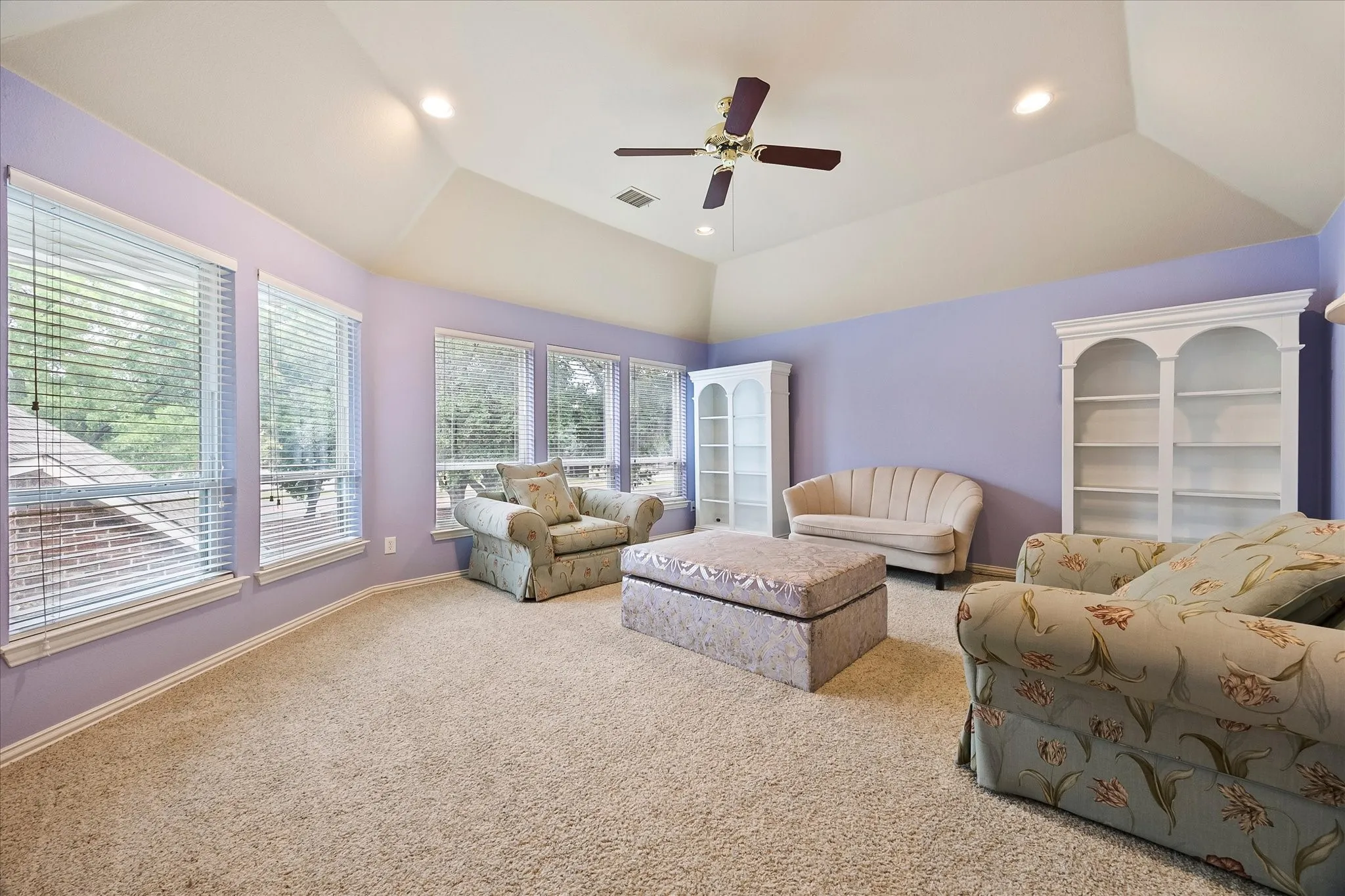 Single Family Residence For Sale in Collin County , 5900 Lennox Hill Drive, Plano, Texas 75093, 4 Bedroom, 4 Bathroom, 3 Garage spaces, 3,707 Sqft, built in 1996, mls#21338724, Real Estate Agent in Plano, Homes For Sale in Collin county, Homes For Sale in Plano, Realtor in Plano Texas, Real Estate Brokerage Independent Realty Texas, Luminita Cordes Realtor