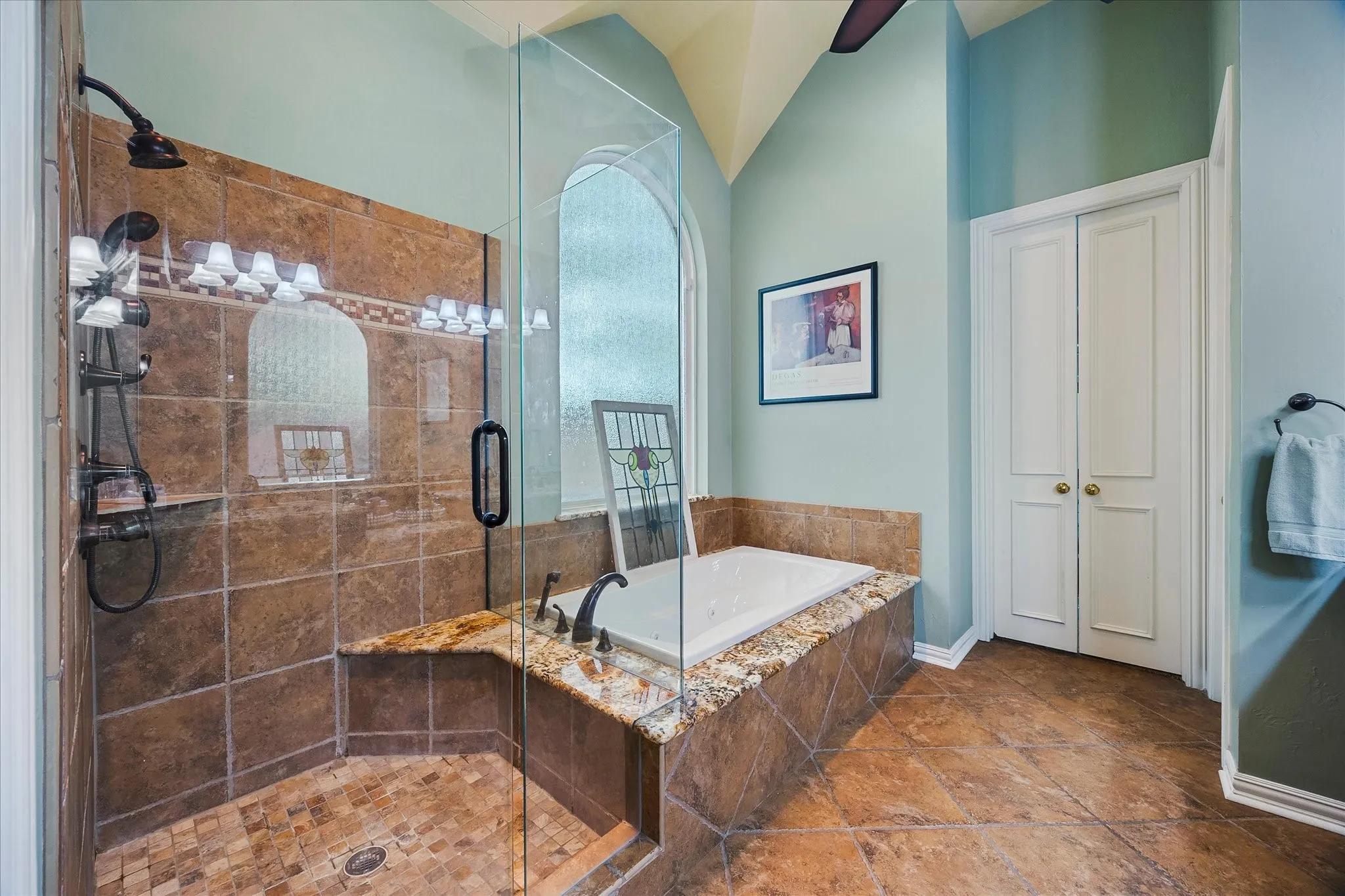 Single Family Residence For Sale in Collin County , 5900 Lennox Hill Drive, Plano, Texas 75093, 4 Bedroom, 4 Bathroom, 3 Garage spaces, 3,707 Sqft, built in 1996, mls#21338724, Real Estate Agent in Plano, Homes For Sale in Collin county, Homes For Sale in Plano, Realtor in Plano Texas, Real Estate Brokerage Independent Realty Texas, Luminita Cordes Realtor