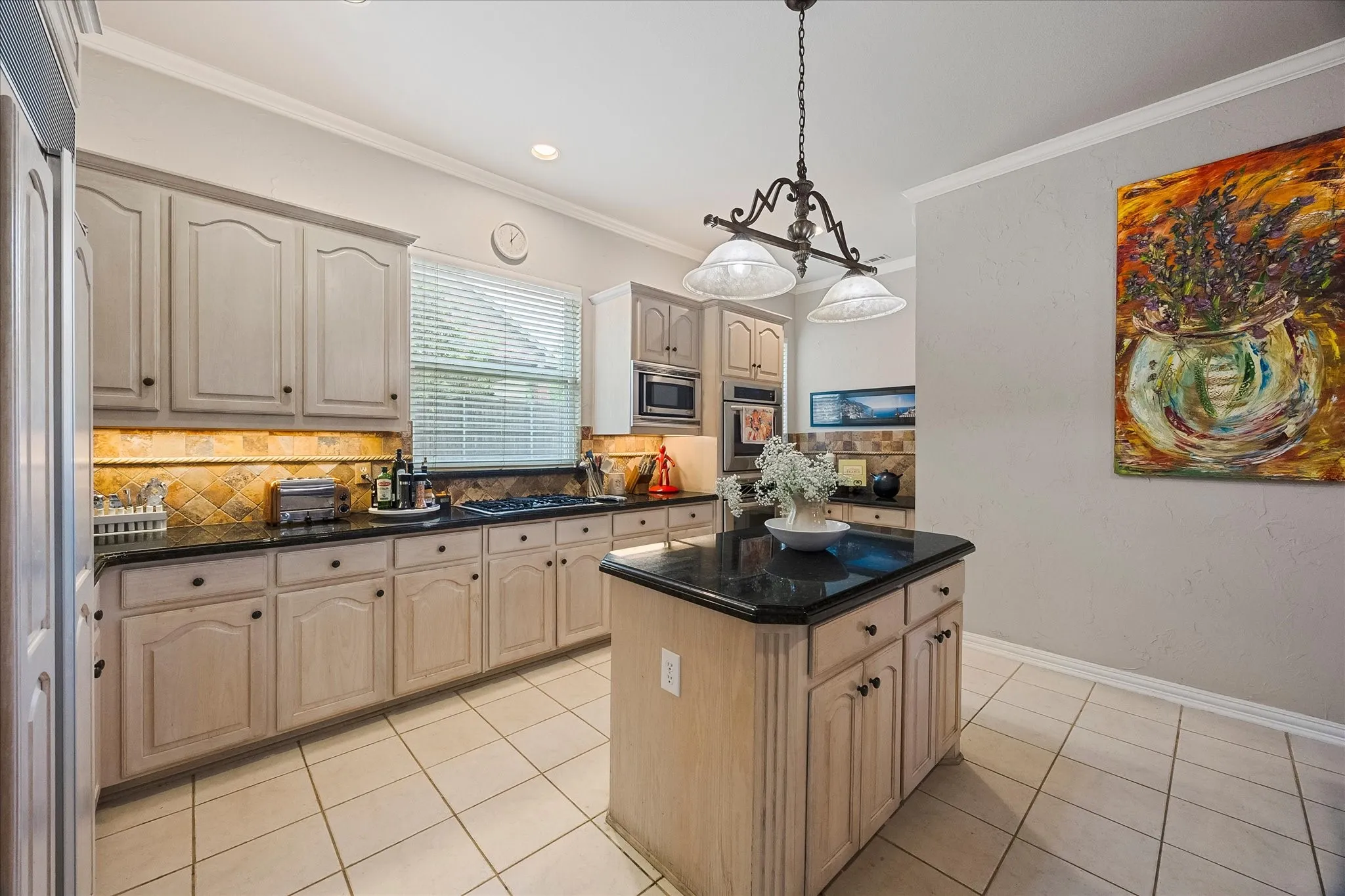 Single Family Residence For Sale in Collin County , 5900 Lennox Hill Drive, Plano, Texas 75093, 4 Bedroom, 4 Bathroom, 3 Garage spaces, 3,707 Sqft, built in 1996, mls#21338724, Real Estate Agent in Plano, Homes For Sale in Collin county, Homes For Sale in Plano, Realtor in Plano Texas, Real Estate Brokerage Independent Realty Texas, Luminita Cordes Realtor