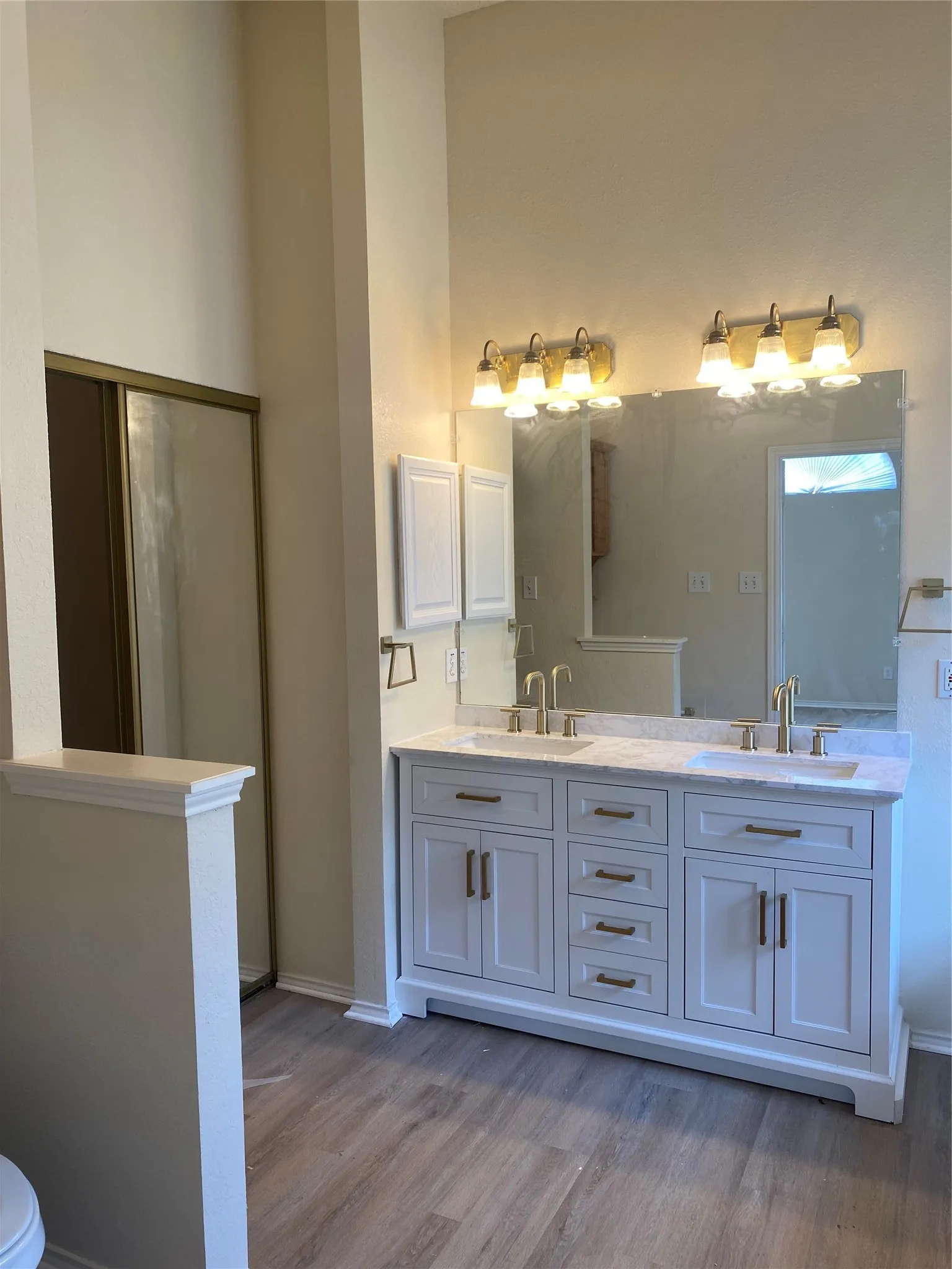 Single Family Residence For Rent in Collin County , 2917 Cheverny Drive, Mc Kinney, Texas 75070, 3 Bedroom, 2 Bathroom, 2 Garage spaces, 1,753 Sqft, built in 1994, mls#21377436, Real Estate Agent in Mc Kinney, Homes For Rent in Collin county, Homes For Rent in Mc Kinney, Realtor in Mc Kinney Texas, Real Estate Brokerage Independent Realty Texas, Luminita Cordes Realtor