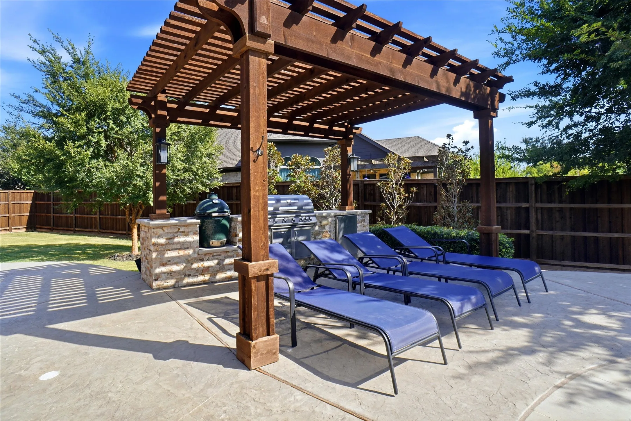 Single Family Residence For Sale in Tarrant County , 1913 Yosemite Lane, Keller, Texas 76248, 5 Bedroom, 4 Bathroom, 3 Garage spaces, 4,040 Sqft, built in 2012, mls#21377398, Real Estate Agent in Keller, Homes For Sale in Tarrant county, Homes For Sale in Keller, Realtor in Keller Texas, Real Estate Brokerage Independent Realty Texas, Luminita Cordes Realtor