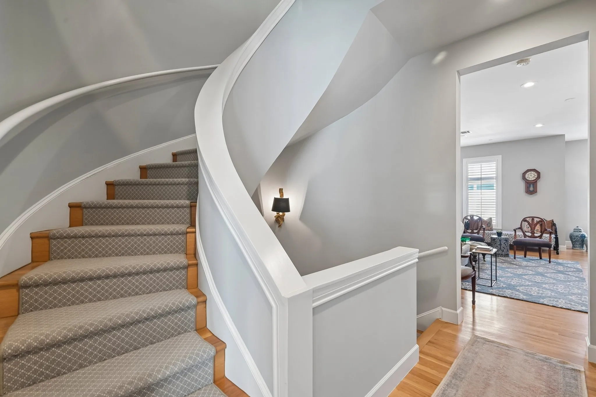 Condominium For Sale in Dallas County , 4310 Buena Vista Street 17, Dallas, Texas 75205, 3 Bedroom, 4 Bathroom, 2 Garage spaces, 2,481 Sqft, built in 2000, mls#21369330, Real Estate Agent in Dallas, Homes For Sale in Dallas county, Homes For Sale in Dallas, Realtor in Dallas Texas, Real Estate Brokerage Independent Realty Texas, Luminita Cordes Realtor
