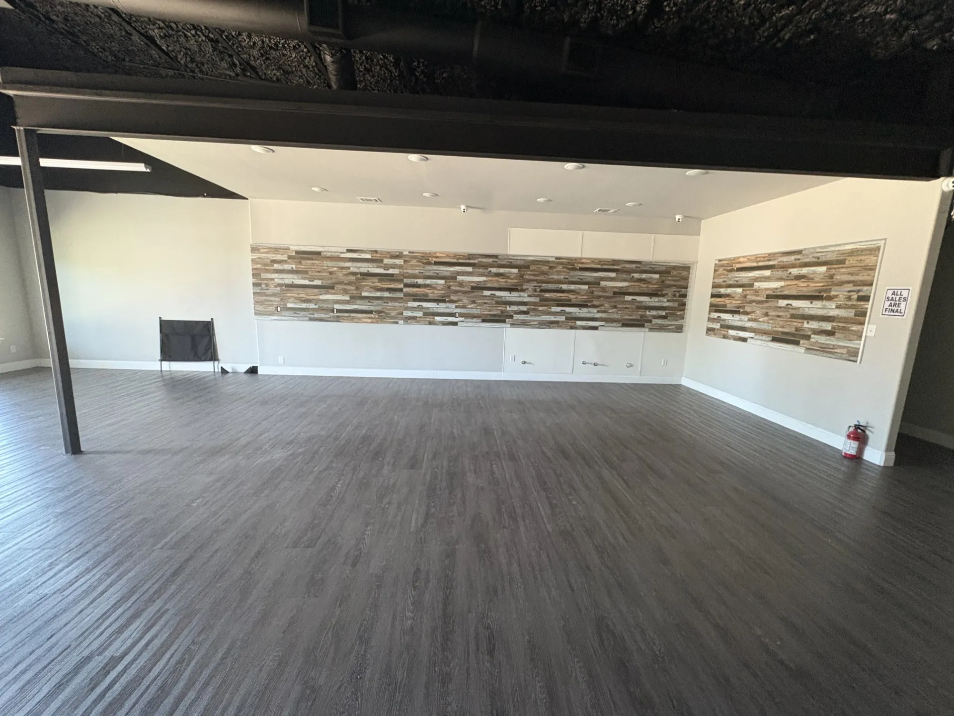 Office For Rent in Hunt County , 185 FM 1903 200, Greenville, Texas 75402, 0, 0, Garage spaces, 0 Sqft, built in 2022, mls#21377455, Real Estate Agent in Greenville, Homes For Rent in Hunt county, Homes For Rent in Greenville, Realtor in Greenville Texas, Real Estate Brokerage Independent Realty Texas, Luminita Cordes Realtor