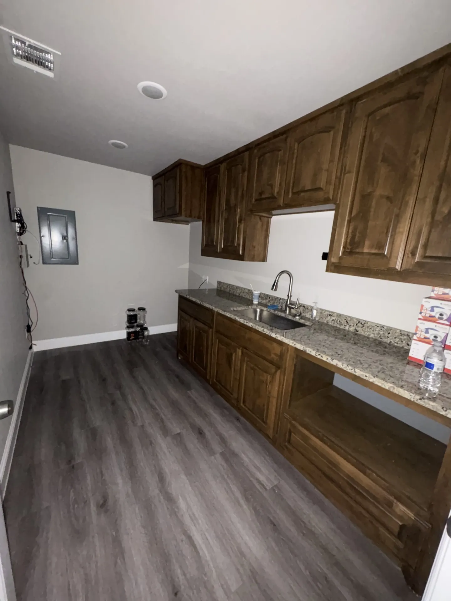 Office For Rent in Hunt County , 185 FM 1903 200, Greenville, Texas 75402, 0, 0, Garage spaces, 0 Sqft, built in 2022, mls#21377455, Real Estate Agent in Greenville, Homes For Rent in Hunt county, Homes For Rent in Greenville, Realtor in Greenville Texas, Real Estate Brokerage Independent Realty Texas, Luminita Cordes Realtor