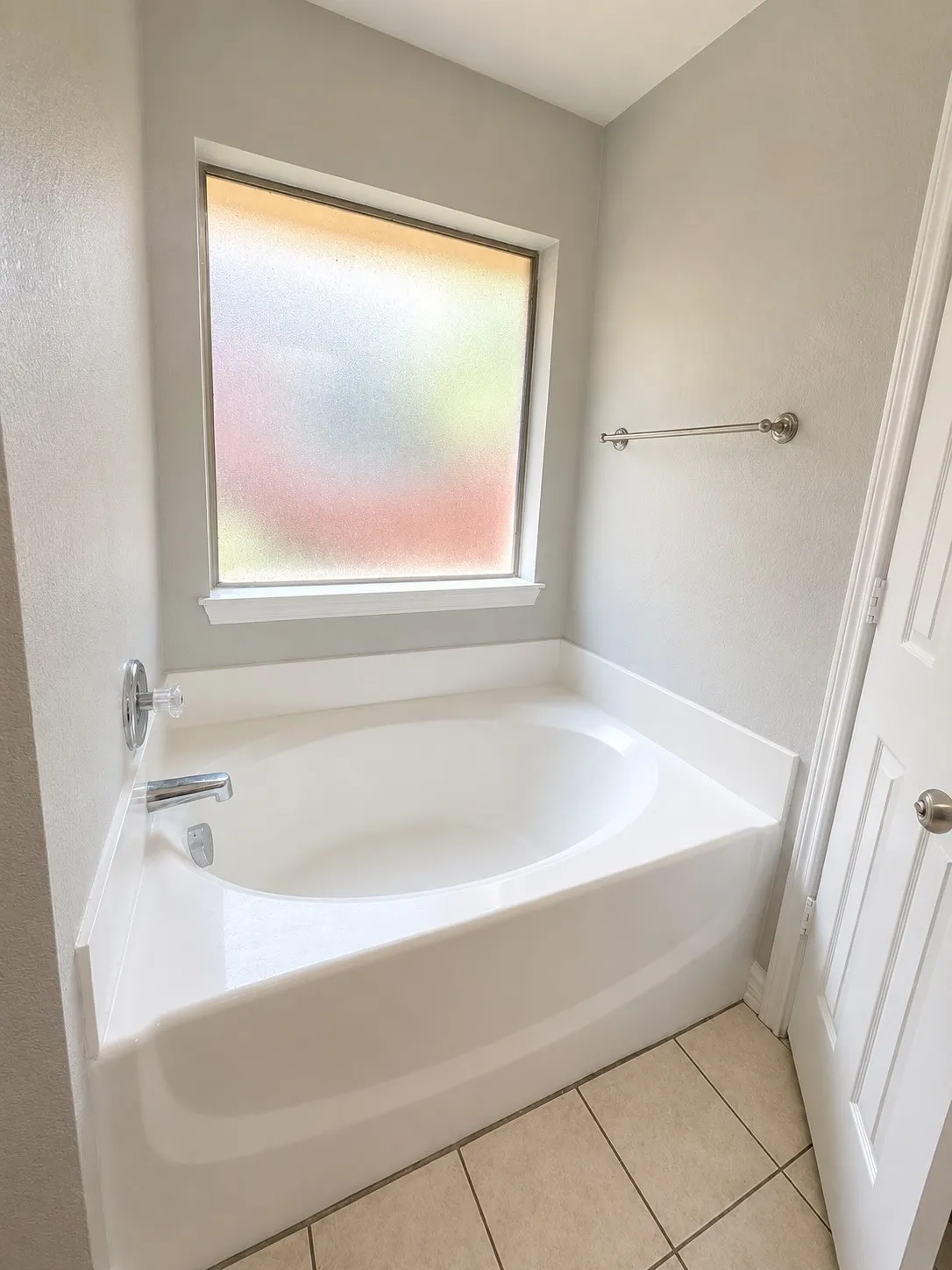Single Family Residence For Sale in Tarrant County , 729 Stribling Circle, Azle, Texas 76020, 3 Bedroom, 2 Bathroom, 2 Garage spaces, 1,330 Sqft, built in 2005, mls#21376463, Real Estate Agent in Azle, Homes For Sale in Tarrant county, Homes For Sale in Azle, Realtor in Azle Texas, Real Estate Brokerage Independent Realty Texas, Luminita Cordes Realtor
