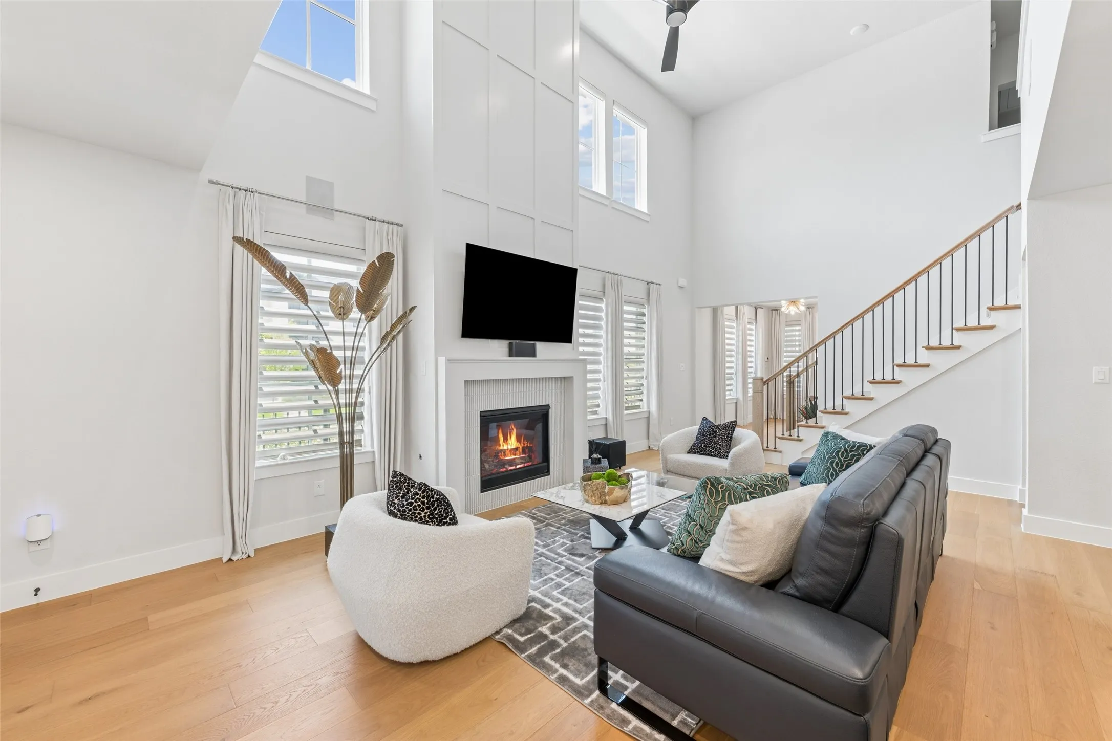 Single Family Residence For Sale in Denton County , 13603 Dalewood Mews, Frisco, Texas 75033, 3 Bedroom, 3 Bathroom, 2 Garage spaces, 2,442 Sqft, built in 2024, mls#21375490, Real Estate Agent in Frisco, Homes For Sale in Denton county, Homes For Sale in Frisco, Realtor in Frisco Texas, Real Estate Brokerage Independent Realty Texas, Luminita Cordes Realtor