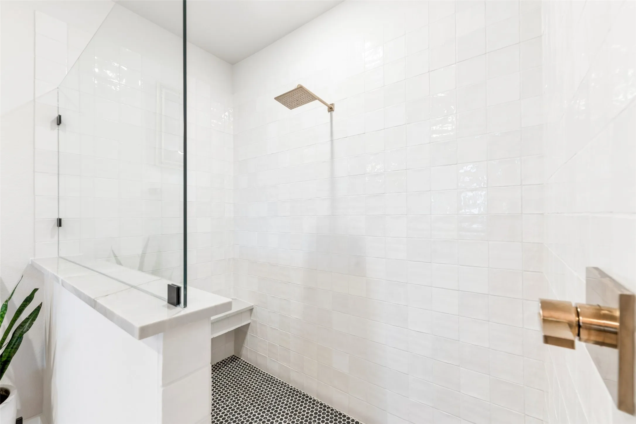 Single Family Residence For Sale in Denton County , 13603 Dalewood Mews, Frisco, Texas 75033, 3 Bedroom, 3 Bathroom, 2 Garage spaces, 2,442 Sqft, built in 2024, mls#21375490, Real Estate Agent in Frisco, Homes For Sale in Denton county, Homes For Sale in Frisco, Realtor in Frisco Texas, Real Estate Brokerage Independent Realty Texas, Luminita Cordes Realtor