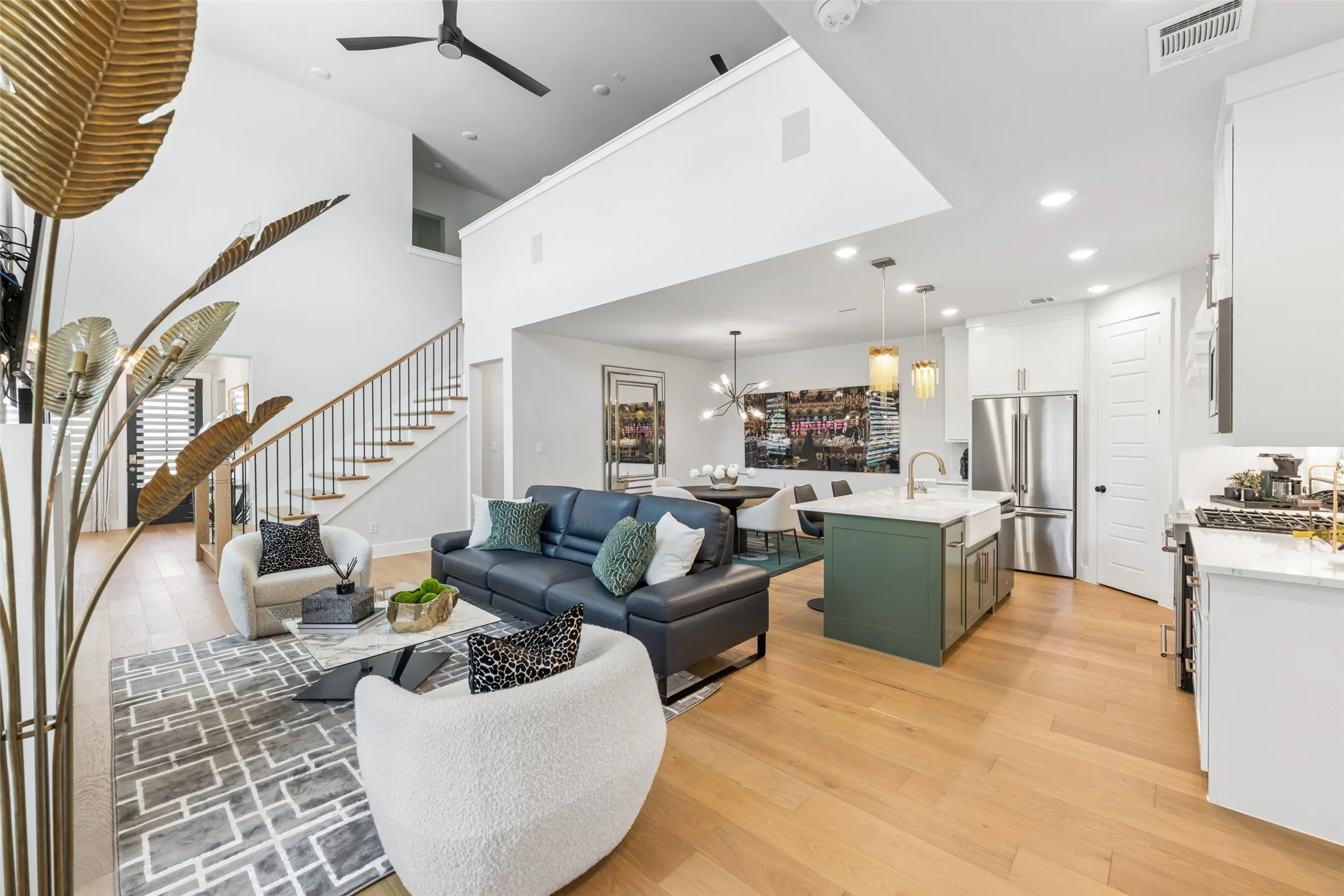 Single Family Residence For Sale in Denton County , 13603 Dalewood Mews, Frisco, Texas 75033, 3 Bedroom, 3 Bathroom, 2 Garage spaces, 2,442 Sqft, built in 2024, mls#21375490, Real Estate Agent in Frisco, Homes For Sale in Denton county, Homes For Sale in Frisco, Realtor in Frisco Texas, Real Estate Brokerage Independent Realty Texas, Luminita Cordes Realtor