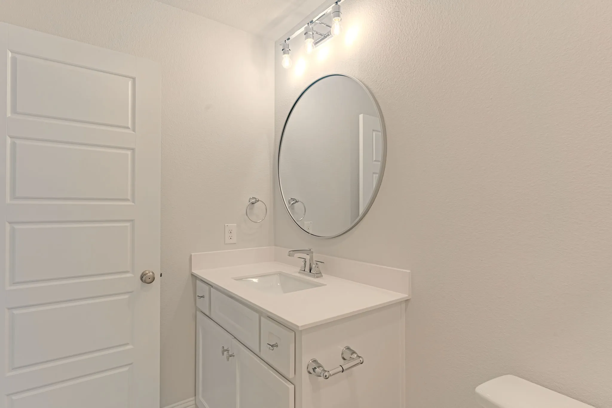 Townhouse For Sale in Tarrant County , 244 Sunset Drive, Fort Worth, Texas 76114, 3 Bedroom, 3 Bathroom, 2 Garage spaces, 1,940 Sqft, built in 2027, mls#21377471, Real Estate Agent in Fort Worth, Homes For Sale in Tarrant county, Homes For Sale in Fort Worth, Realtor in Fort Worth Texas, Real Estate Brokerage Independent Realty Texas, Luminita Cordes Realtor