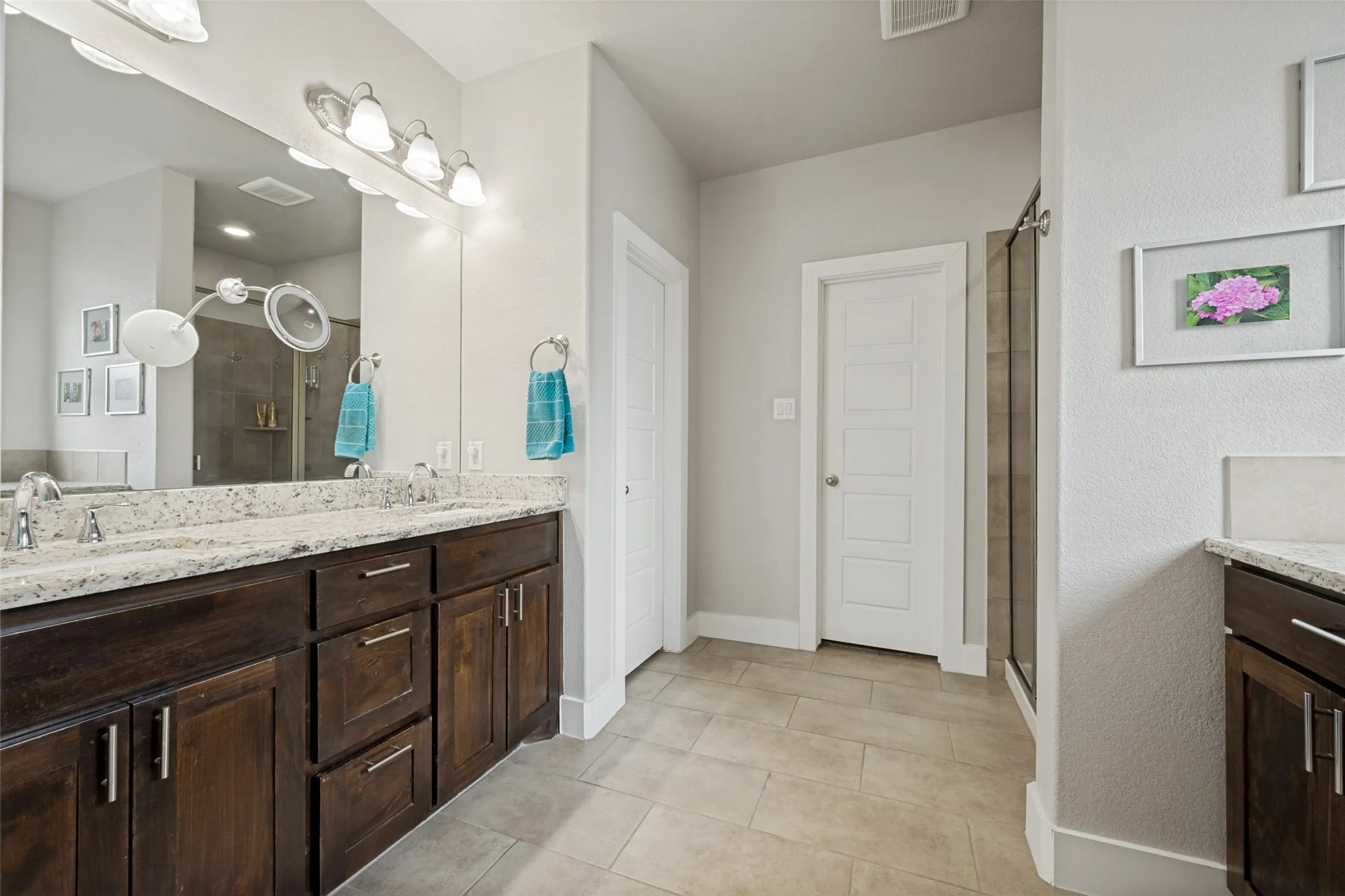 Single Family Residence For Sale in Denton County , 23 Kramer Lane, Sanger, Texas 76266, 3 Bedroom, 2 Bathroom, 2 Garage spaces, 2,039 Sqft, built in 2016, mls#21375458, Real Estate Agent in Sanger, Homes For Sale in Denton county, Homes For Sale in Sanger, Realtor in Sanger Texas, Real Estate Brokerage Independent Realty Texas, Luminita Cordes Realtor