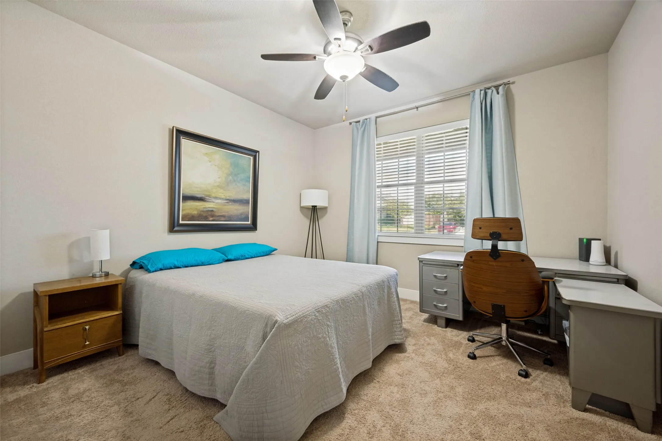 Single Family Residence For Sale in Denton County , 23 Kramer Lane, Sanger, Texas 76266, 3 Bedroom, 2 Bathroom, 2 Garage spaces, 2,039 Sqft, built in 2016, mls#21375458, Real Estate Agent in Sanger, Homes For Sale in Denton county, Homes For Sale in Sanger, Realtor in Sanger Texas, Real Estate Brokerage Independent Realty Texas, Luminita Cordes Realtor