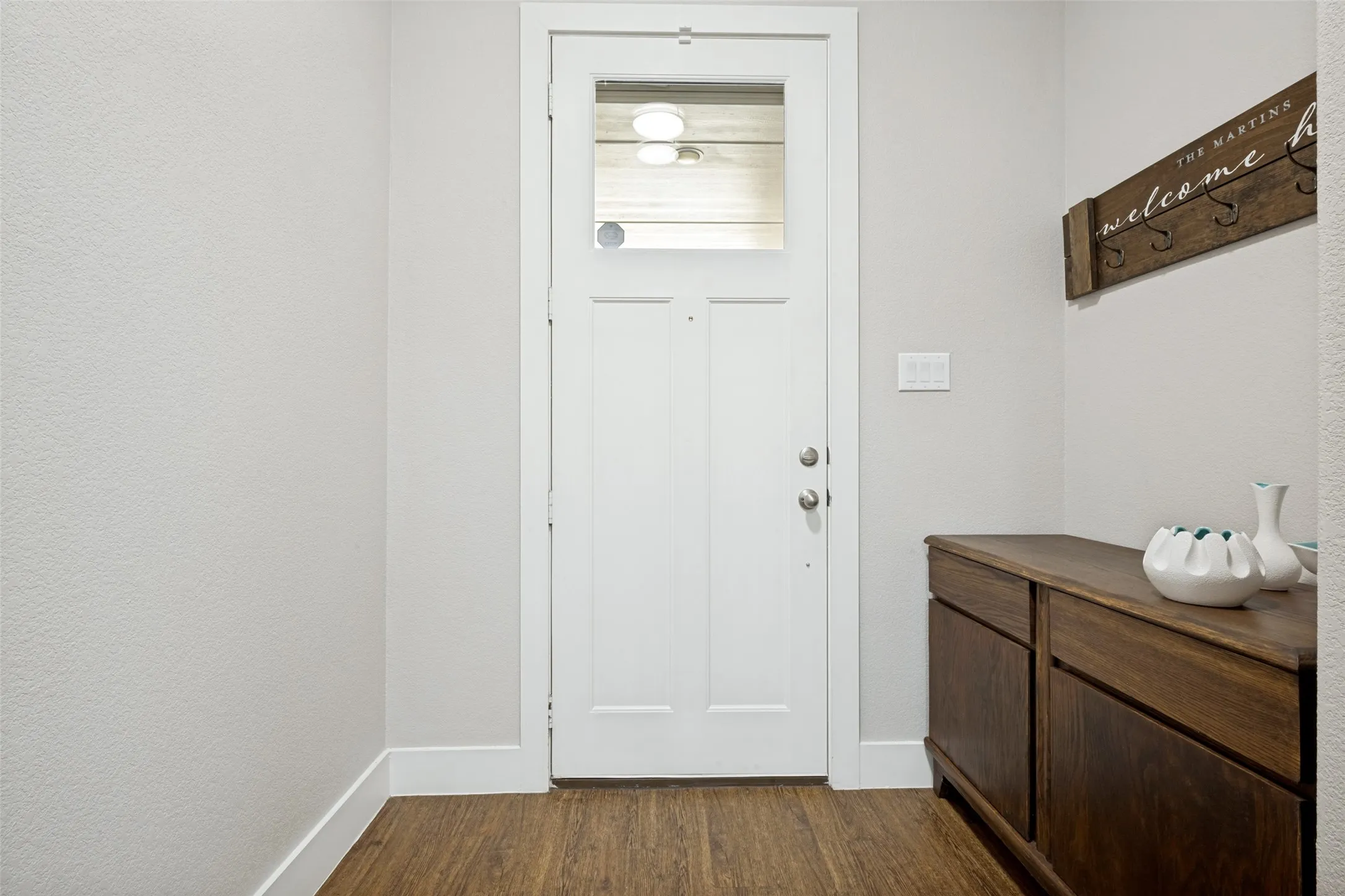 Single Family Residence For Sale in Denton County , 23 Kramer Lane, Sanger, Texas 76266, 3 Bedroom, 2 Bathroom, 2 Garage spaces, 2,039 Sqft, built in 2016, mls#21375458, Real Estate Agent in Sanger, Homes For Sale in Denton county, Homes For Sale in Sanger, Realtor in Sanger Texas, Real Estate Brokerage Independent Realty Texas, Luminita Cordes Realtor