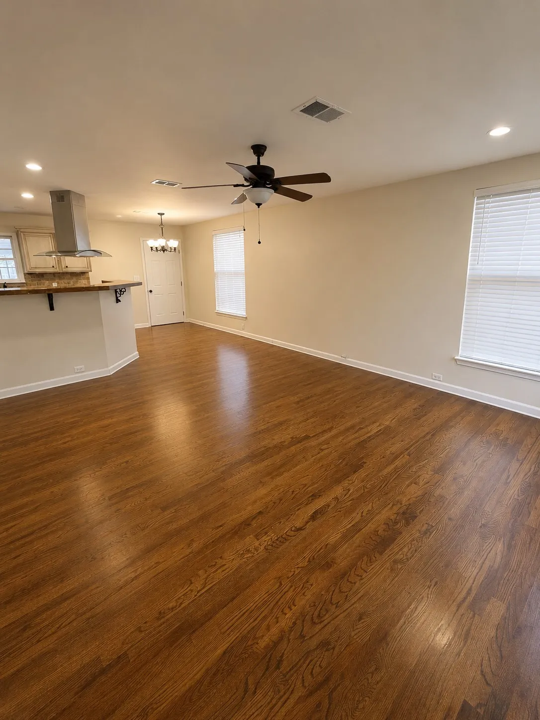 Real hardwood floors.