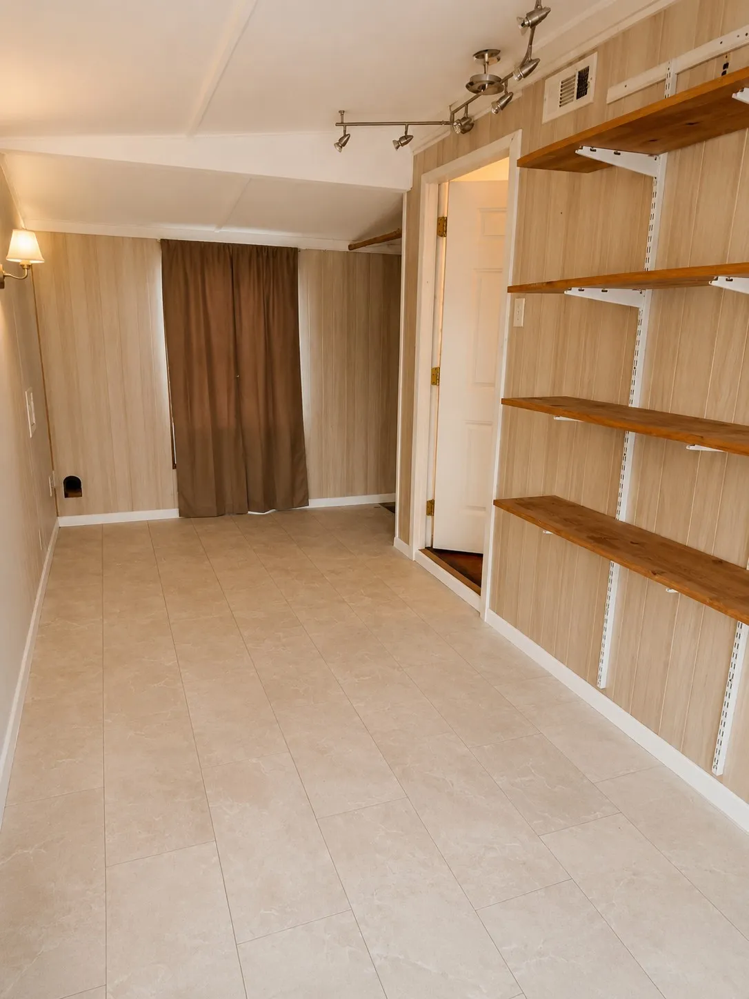 laundry area - extra storage
