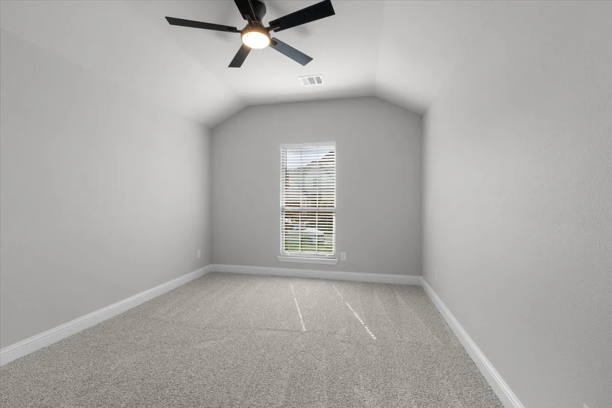 Single Family Residence For Sale in Tarrant County , 6924 Talon Bluff Drive, Fort Worth, Texas 76179, 3 Bedroom, 2 Bathroom, 2 Garage spaces, 1,889 Sqft, built in 2020, mls#21376830, Real Estate Agent in Fort Worth, Homes For Sale in Tarrant county, Homes For Sale in Fort Worth, Realtor in Fort Worth Texas, Real Estate Brokerage Independent Realty Texas, Luminita Cordes Realtor