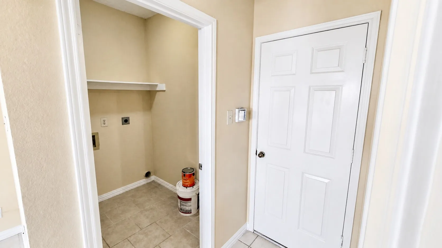 Single Family Residence For Rent in Collin County , 3704 Ballet Court, Plano, Texas 75023, 3 Bedroom, 3 Bathroom, 2 Garage spaces, 1,919 Sqft, built in 1992, mls#21377459, Real Estate Agent in Plano, Homes For Rent in Collin county, Homes For Rent in Plano, Realtor in Plano Texas, Real Estate Brokerage Independent Realty Texas, Luminita Cordes Realtor