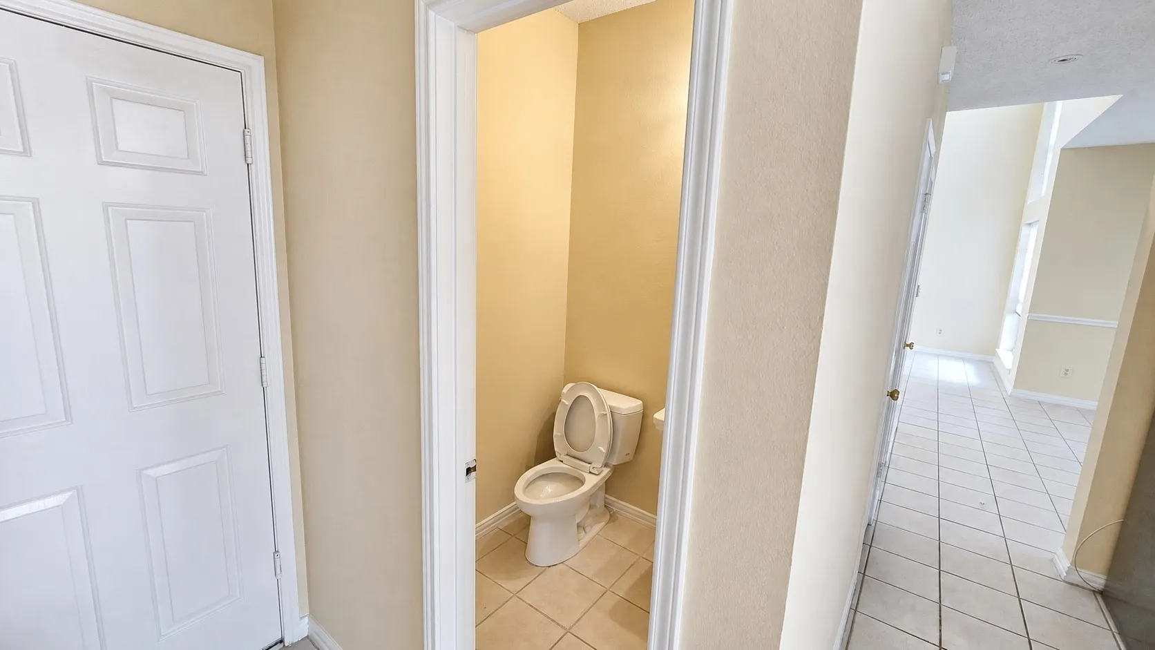 Single Family Residence For Rent in Collin County , 3704 Ballet Court, Plano, Texas 75023, 3 Bedroom, 3 Bathroom, 2 Garage spaces, 1,919 Sqft, built in 1992, mls#21377459, Real Estate Agent in Plano, Homes For Rent in Collin county, Homes For Rent in Plano, Realtor in Plano Texas, Real Estate Brokerage Independent Realty Texas, Luminita Cordes Realtor