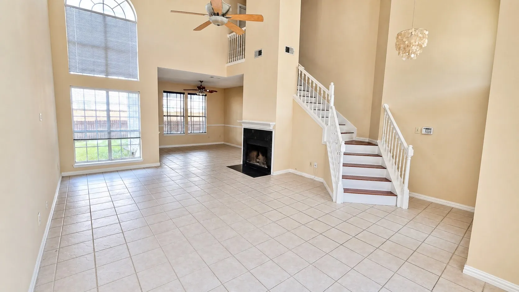 Single Family Residence For Rent in Collin County , 3704 Ballet Court, Plano, Texas 75023, 3 Bedroom, 3 Bathroom, 2 Garage spaces, 1,919 Sqft, built in 1992, mls#21377459, Real Estate Agent in Plano, Homes For Rent in Collin county, Homes For Rent in Plano, Realtor in Plano Texas, Real Estate Brokerage Independent Realty Texas, Luminita Cordes Realtor