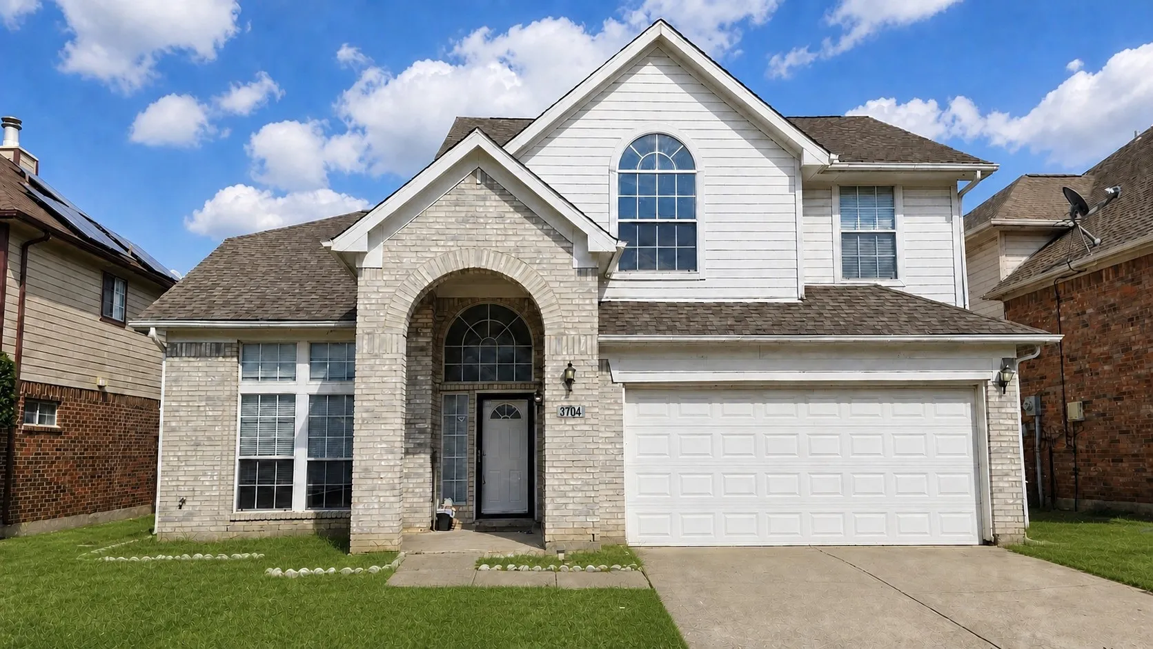 Single Family Residence For Rent in Collin County , 3704 Ballet Court, Plano, Texas 75023, 3 Bedroom, 3 Bathroom, 2 Garage spaces, 1,919 Sqft, built in 1992, mls#21377459, Real Estate Agent in Plano, Homes For Rent in Collin county, Homes For Rent in Plano, Realtor in Plano Texas, Real Estate Brokerage Independent Realty Texas, Luminita Cordes Realtor