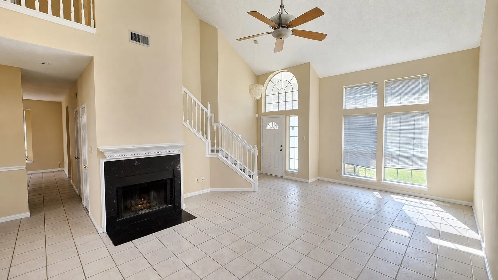 Single Family Residence For Rent in Collin County , 3704 Ballet Court, Plano, Texas 75023, 3 Bedroom, 3 Bathroom, 2 Garage spaces, 1,919 Sqft, built in 1992, mls#21377459, Real Estate Agent in Plano, Homes For Rent in Collin county, Homes For Rent in Plano, Realtor in Plano Texas, Real Estate Brokerage Independent Realty Texas, Luminita Cordes Realtor