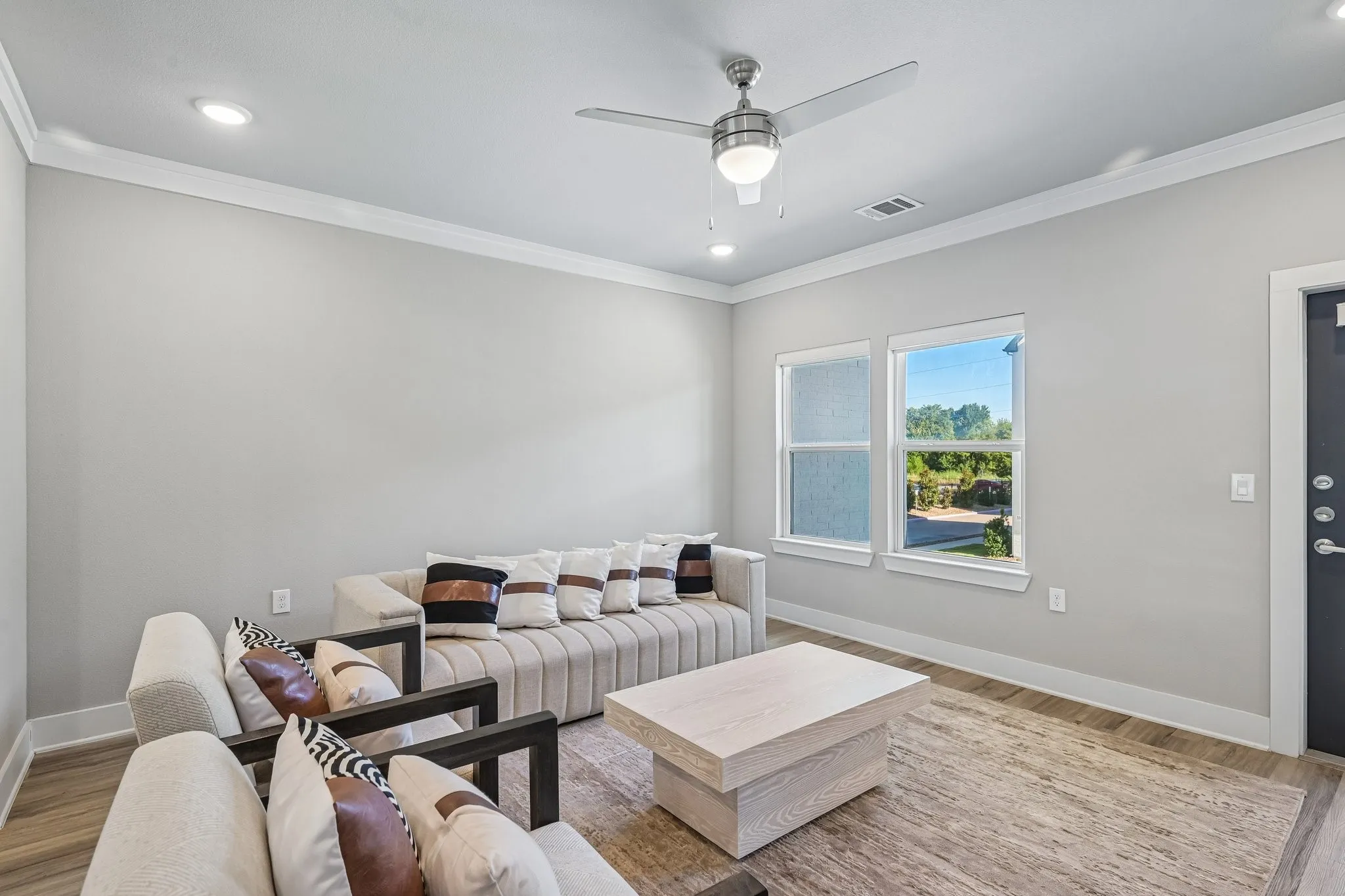 Townhouse For Sale in Collin County , 3304 Norris Street, Plano, Texas 75074, 3 Bedroom, 4 Bathroom, 2 Garage spaces, 1,728 Sqft, built in 2021, mls#21377117, Real Estate Agent in Plano, Homes For Sale in Collin county, Homes For Sale in Plano, Realtor in Plano Texas, Real Estate Brokerage Independent Realty Texas, Luminita Cordes Realtor