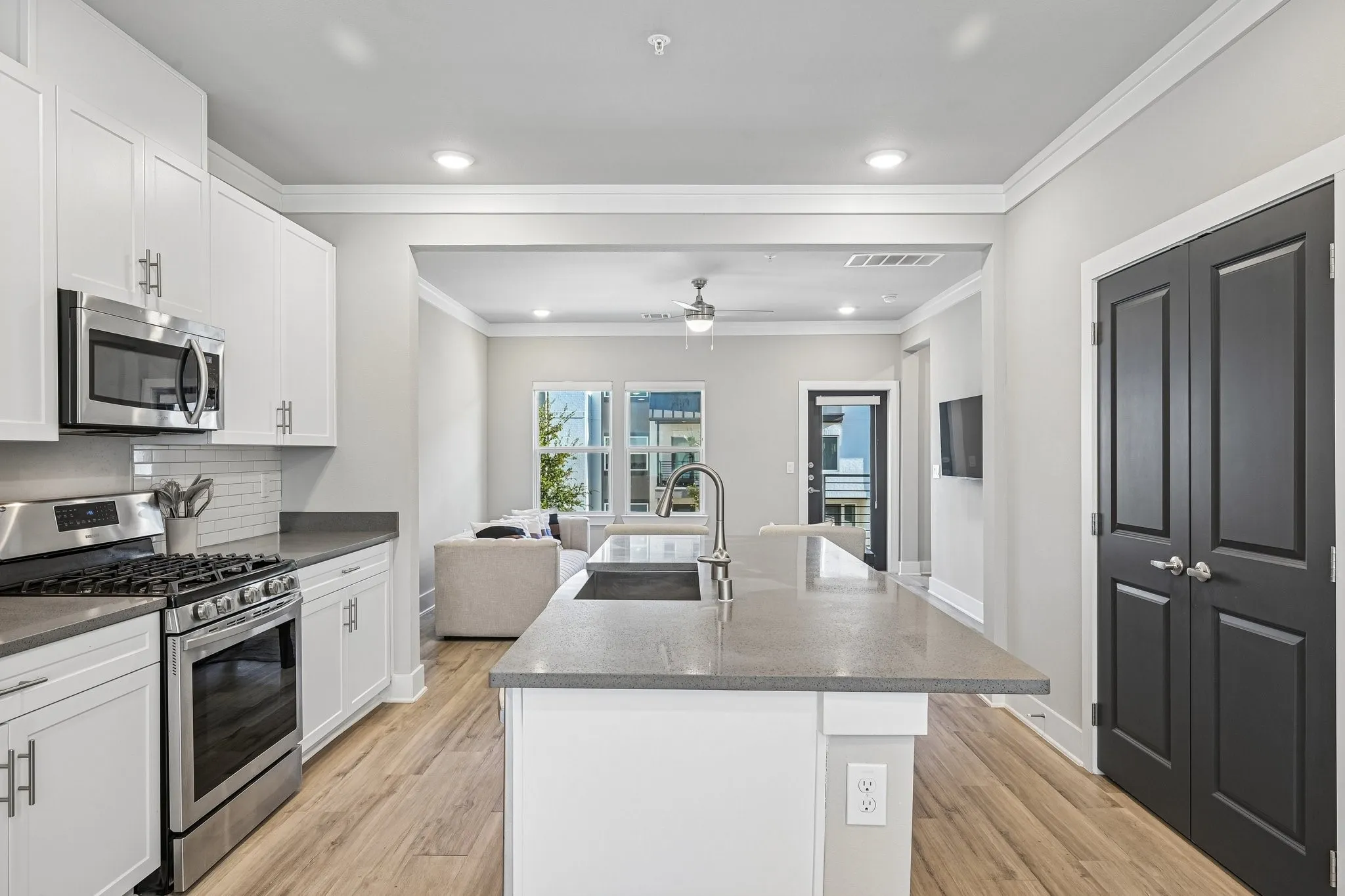 Townhouse For Sale in Collin County , 3304 Norris Street, Plano, Texas 75074, 3 Bedroom, 4 Bathroom, 2 Garage spaces, 1,728 Sqft, built in 2021, mls#21377117, Real Estate Agent in Plano, Homes For Sale in Collin county, Homes For Sale in Plano, Realtor in Plano Texas, Real Estate Brokerage Independent Realty Texas, Luminita Cordes Realtor
