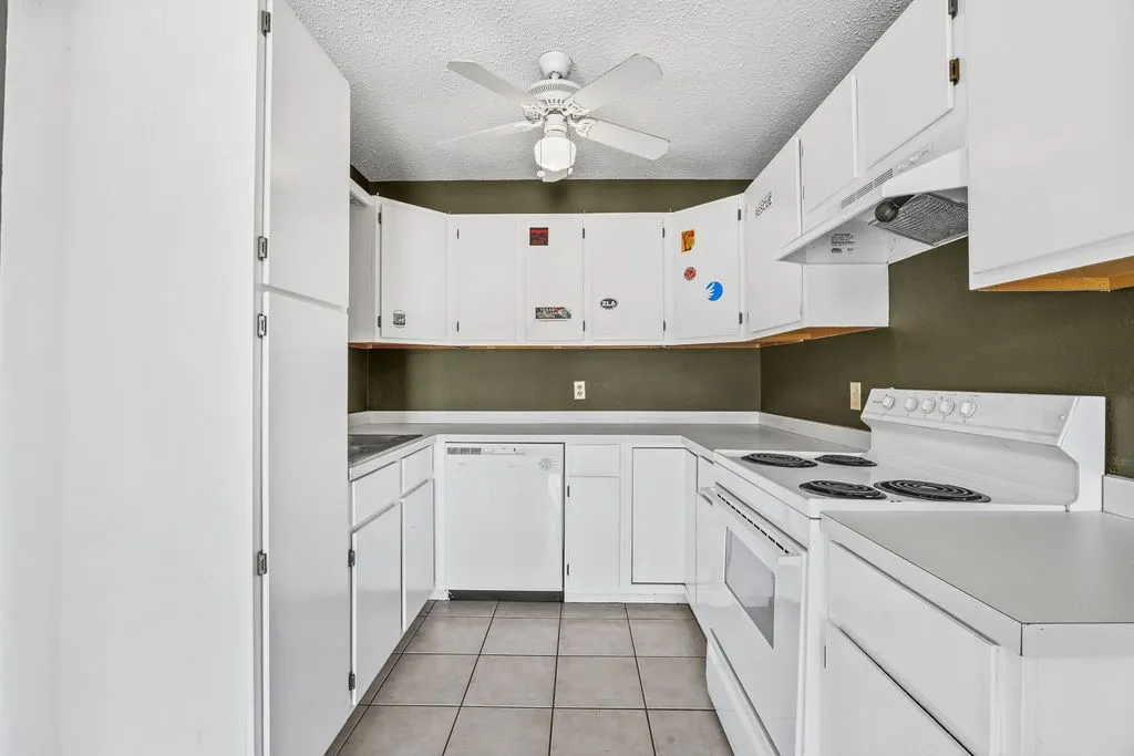Single Family Residence For Sale in Collin County , 105 Cedar Ridge, Lowry Crossing, Texas 75069, 3 Bedroom, 2 Bathroom, Garage spaces, 2,428 Sqft, built in 1986, mls#21365944, Real Estate Agent in Lowry Crossing, Homes For Sale in Collin county, Homes For Sale in Lowry Crossing, Realtor in Lowry Crossing Texas, Real Estate Brokerage Independent Realty Texas, Luminita Cordes Realtor